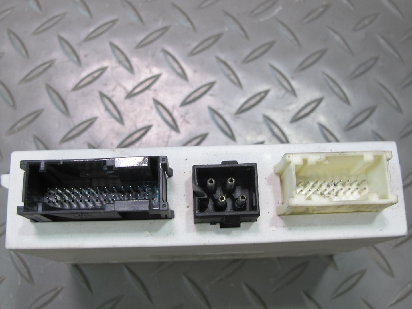 01-06 BMW E46 330ci Convertible Folding TOP Roof Control Module Unit 8375444 OEM