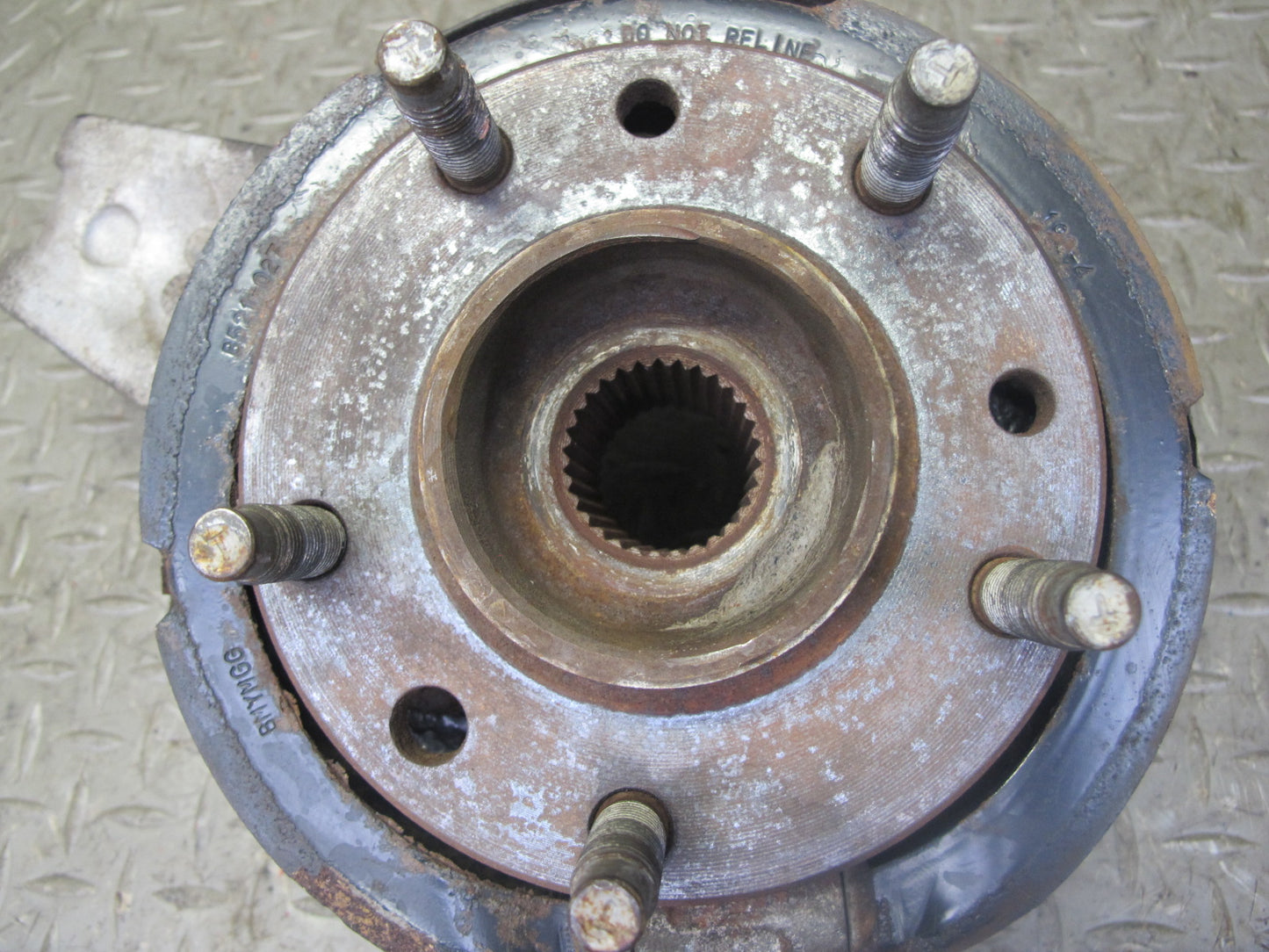 97-04 Chevrolet Corvette C5 Rear Right Spindle Knuckle Wheel Hub Bearing OEM