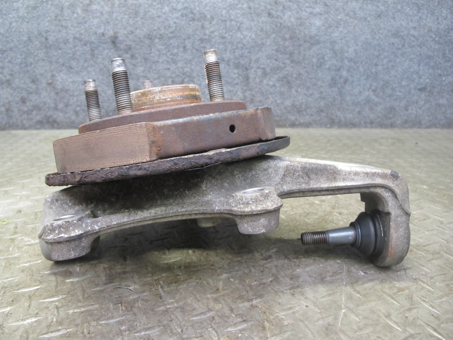 97-04 Chevrolet Corvette C5 Rear Right Spindle Knuckle Wheel Hub Bearing OEM