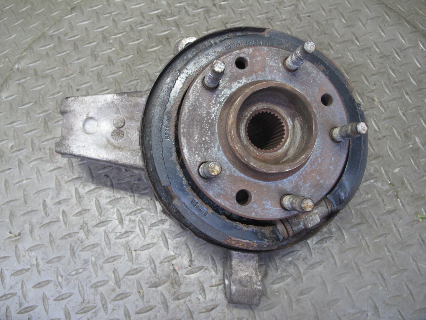 97-04 Chevrolet Corvette C5 Rear Right Spindle Knuckle Wheel Hub Bearing OEM