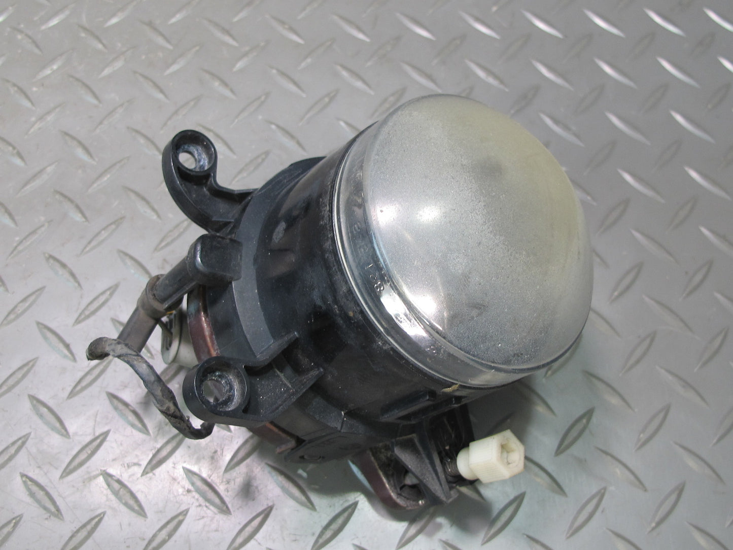 01-06 BMW E46 Convertible Set of 2 Front Left & Right Fog Light Lamp OEM