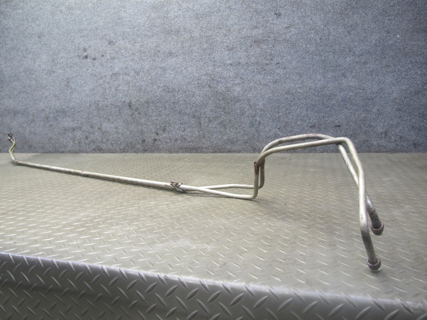 97-04 Chevrolet Corvette C5 A/T Auto Transmission Oil Cooler Pipe Line Set OEM