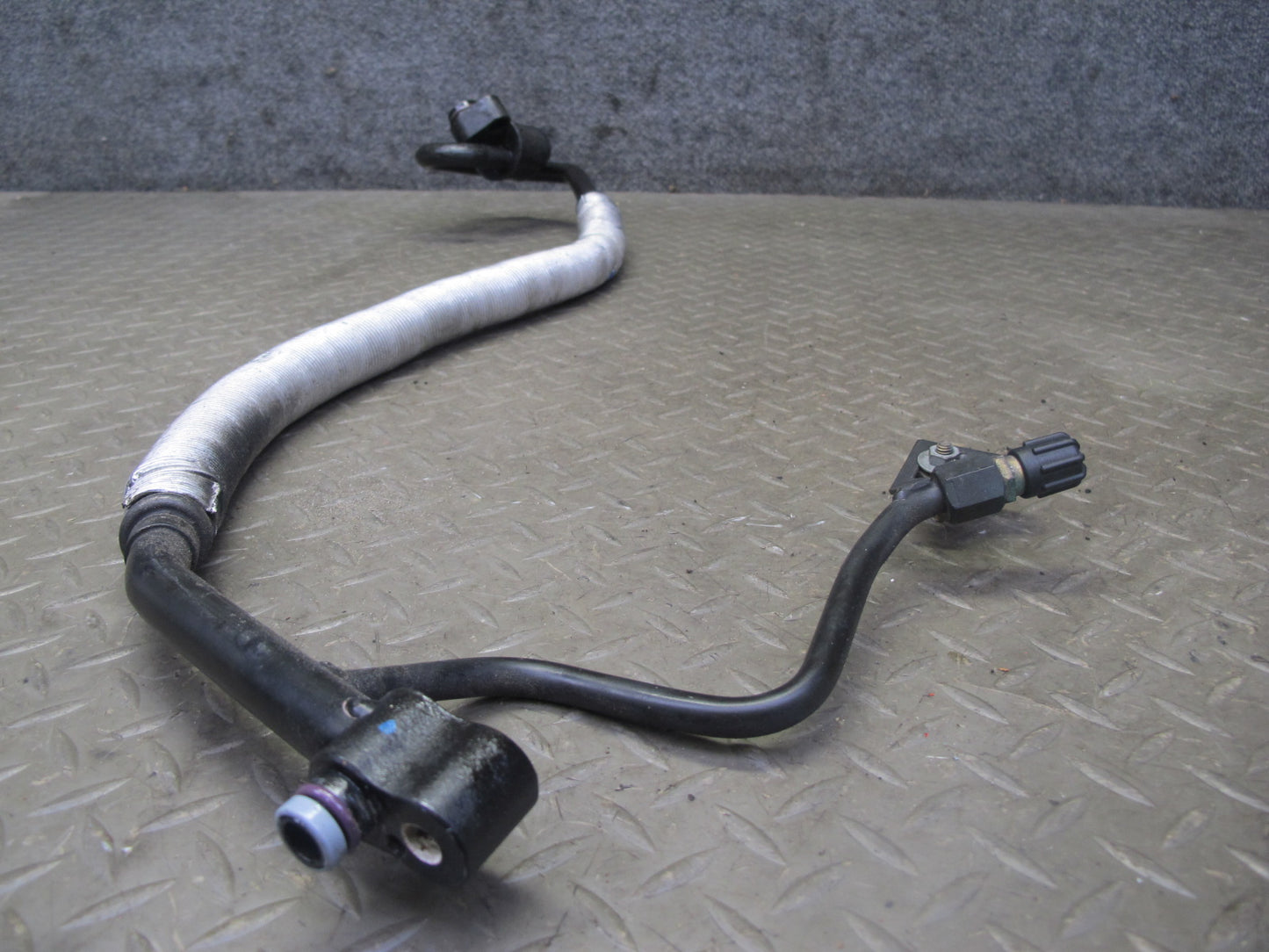 01-06 BMW E46 330Ci M54 A/C Air Condition Hose Pipe Line Dryer Set OEM