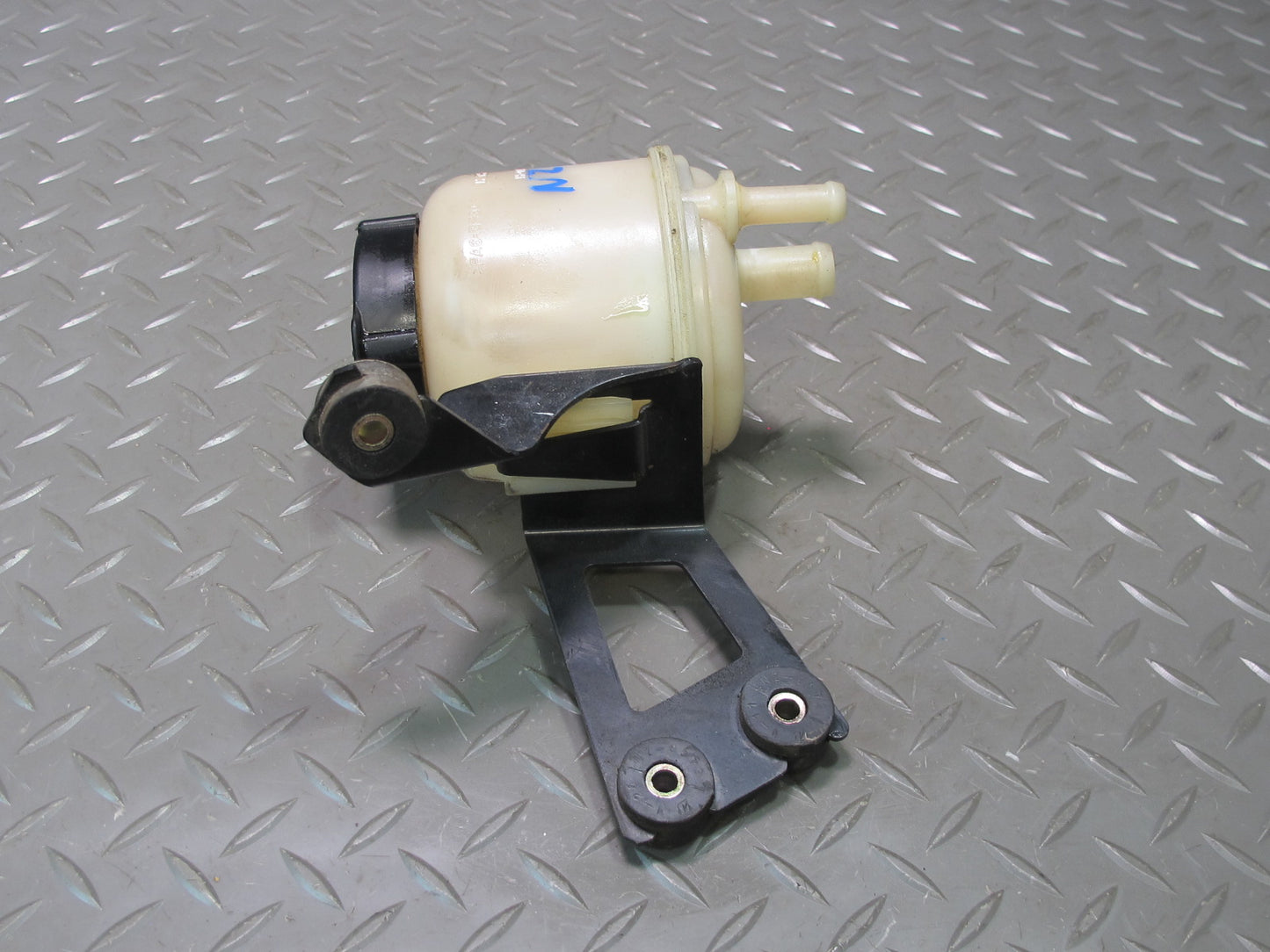 04-07 Nissan 350Z Z33 Convert Power Steering Fluid Reservoir Tank w Bracket OEM