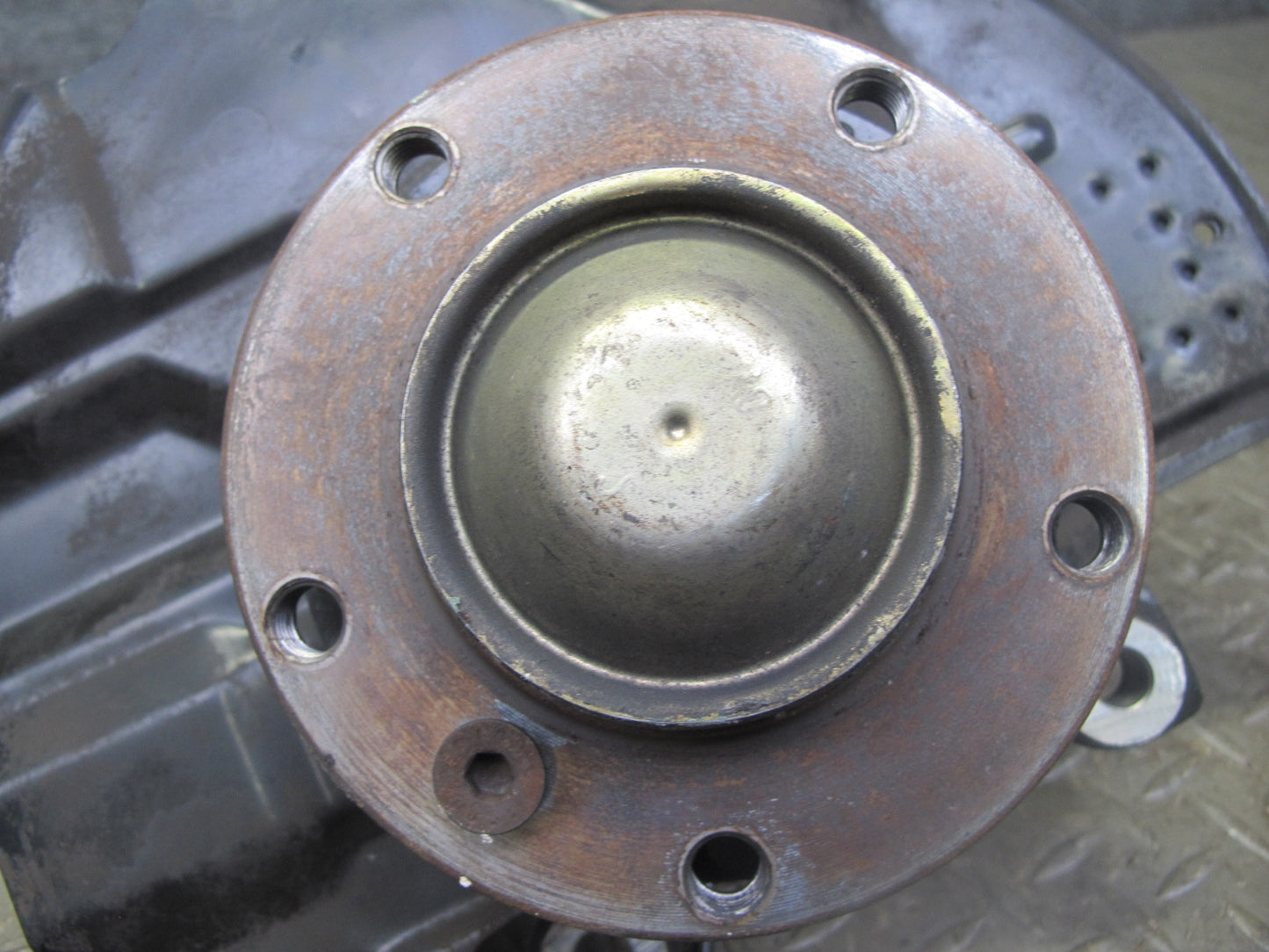 01-06 BMW E46 330ci RWD Front Left Spindle Knuckle Wheel Hub Bearing OEM