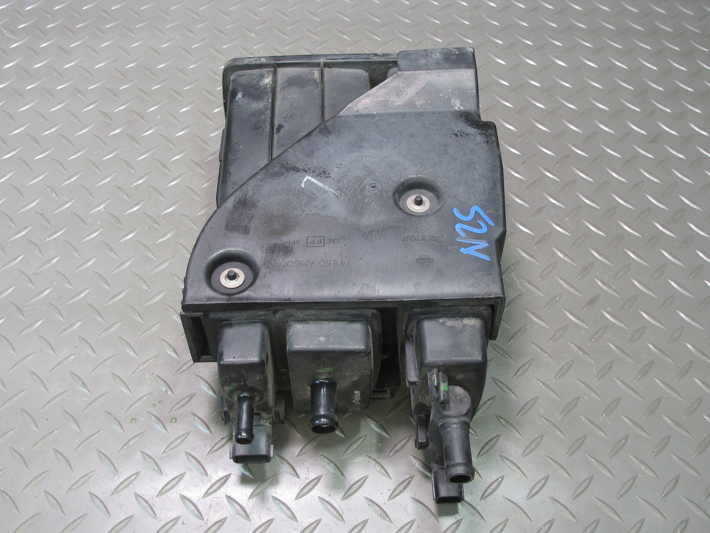 03-09 Nissan 350Z Z33 Fuel Evap Vapor Charcoal Canister 14950-AM600 OEM