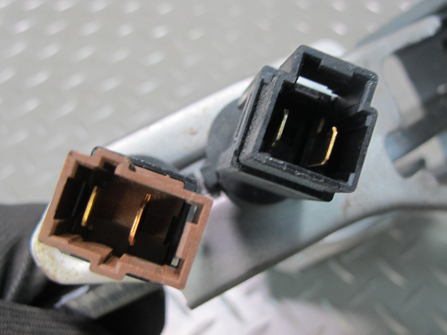 04-06 Nissan 350Z MT Convert Clutch Brake Gas Pedal & Master Cylinder Set OEM