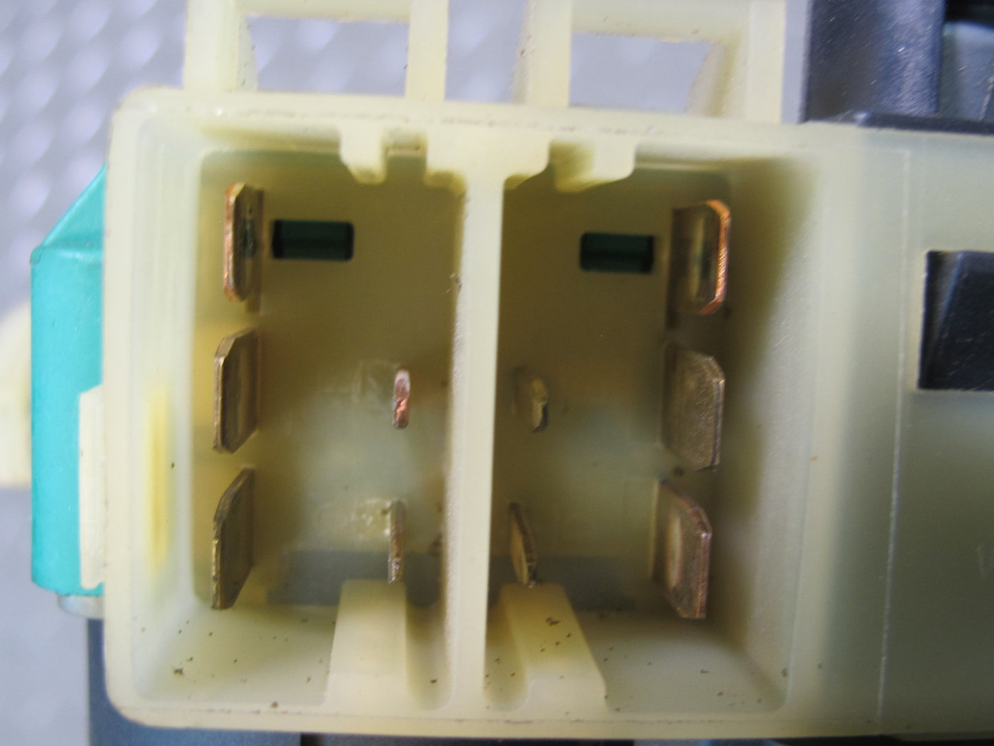 97-04 Chevrolet Corvette C5 Ignition Switch Door Glove Console Lock KEY Set OEM