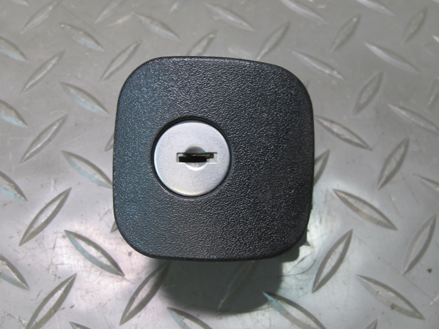 97-04 Chevrolet Corvette C5 Ignition Switch Door Glove Console Lock KEY Set OEM