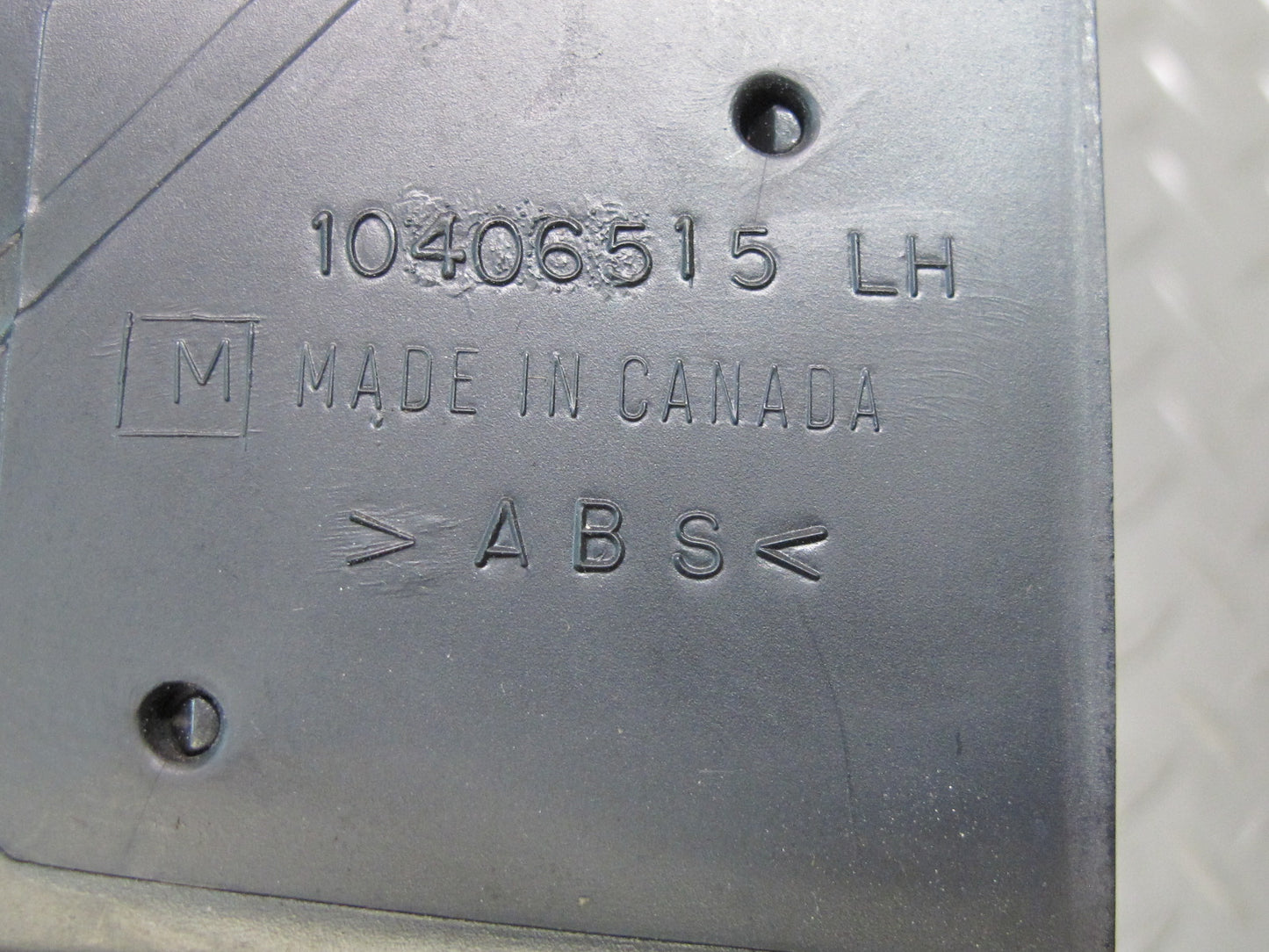 97-04 Chevrolet Corvette C5 Set of 4 Dash Front Left & Right Air Vent Grille OEM