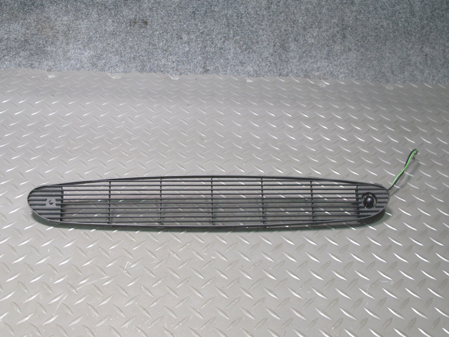 97-04 Chevrolet Corvette C5 Set of 4 Dash Front Left & Right Air Vent Grille OEM