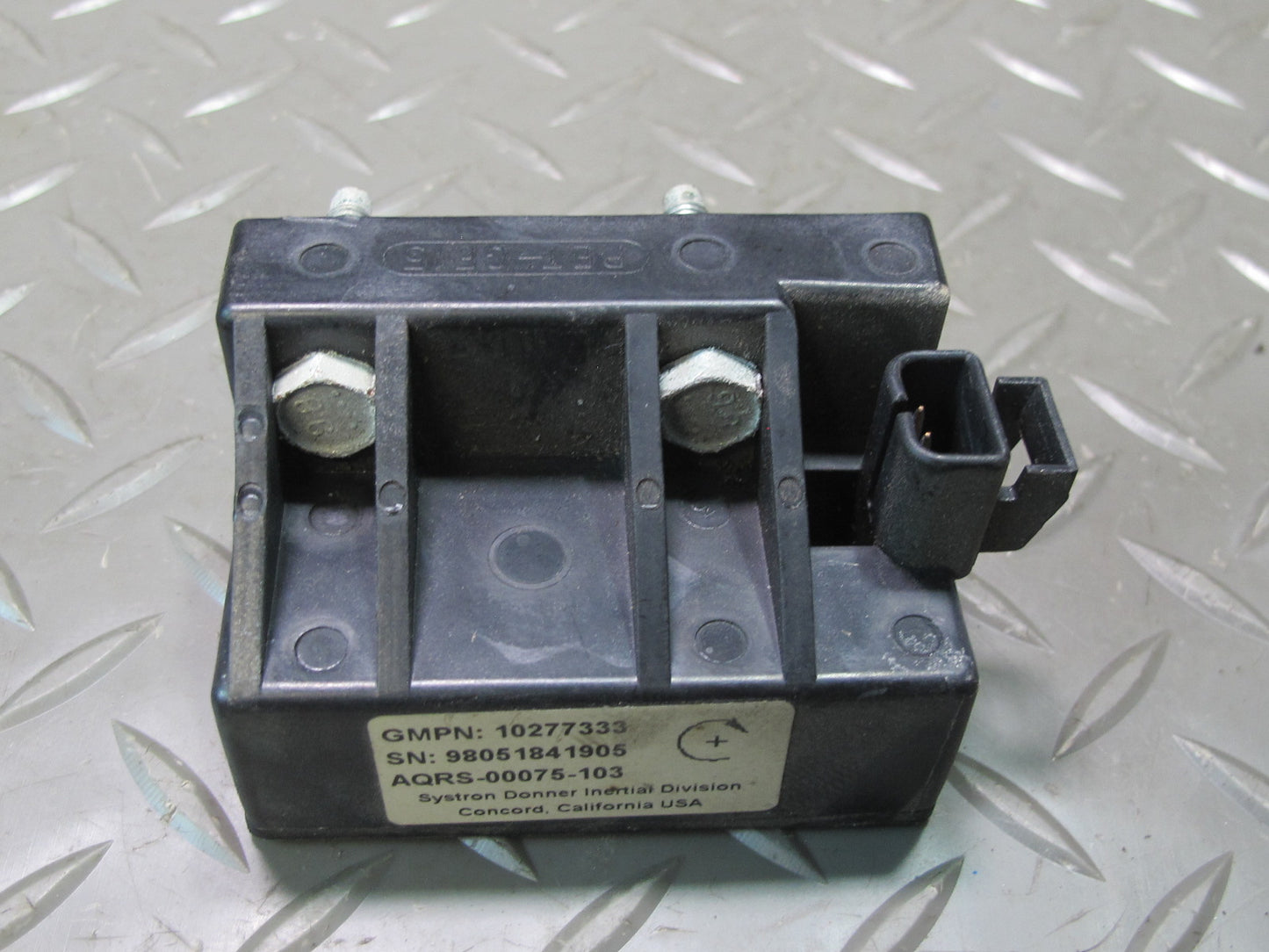 98-04 Chevrolet Corvette C5 YAW Turn Rate Acceleration Speed Sensor 10277333 OEM