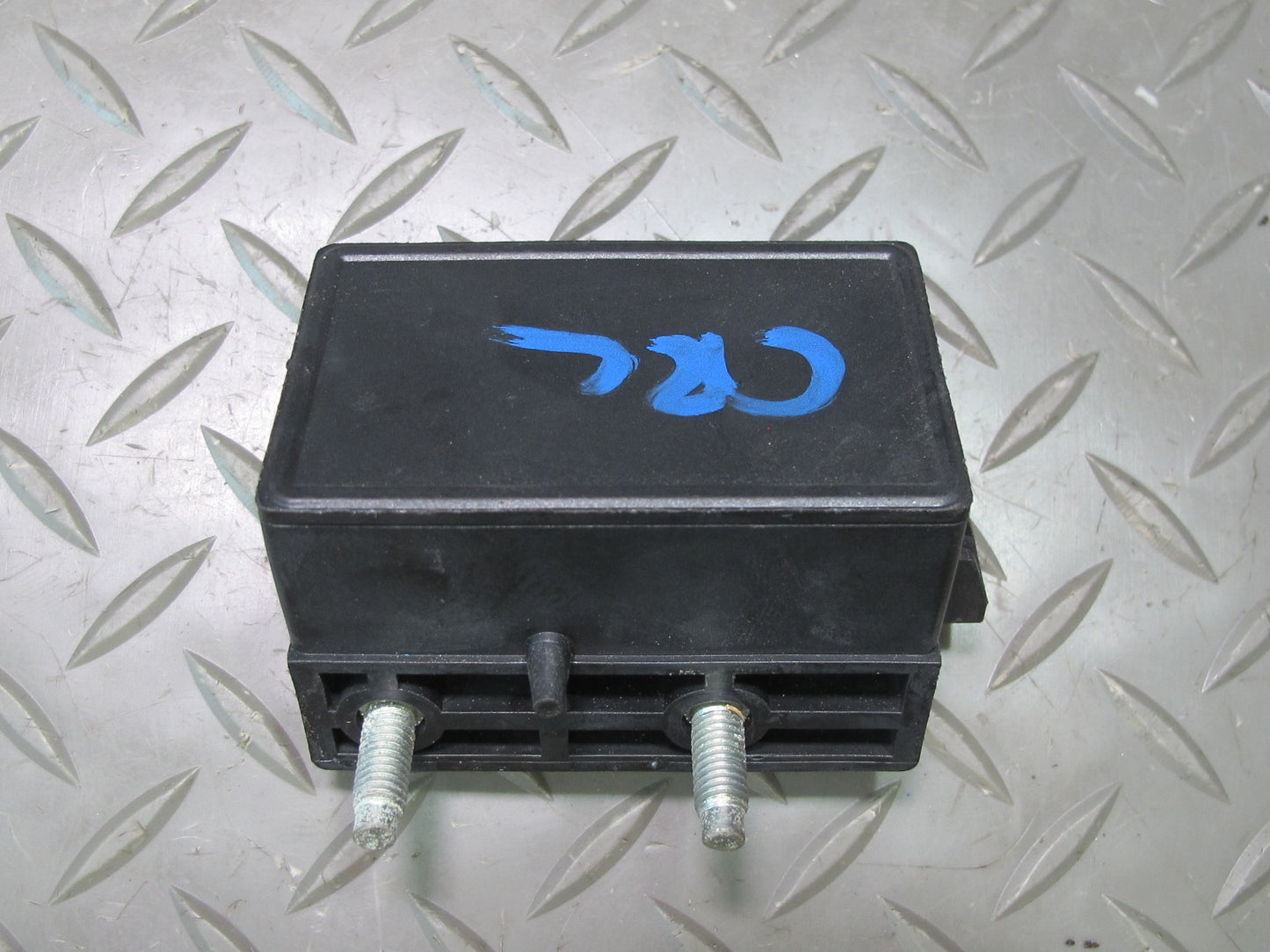 98-04 Chevrolet Corvette C5 YAW Turn Rate Acceleration Speed Sensor 10277333 OEM