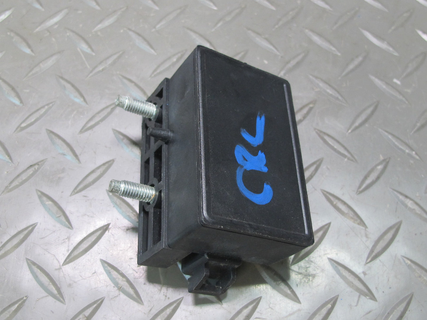 98-04 Chevrolet Corvette C5 YAW Turn Rate Acceleration Speed Sensor 10277333 OEM