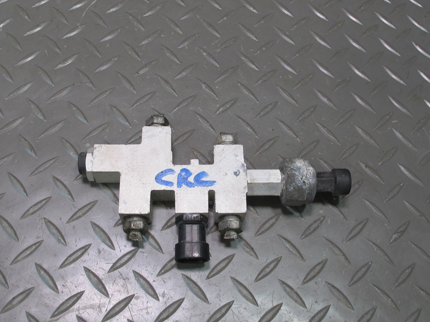 97-04 Chevrolet Corvette C5 Brake Proportioning Valve 10411077 88K OEM