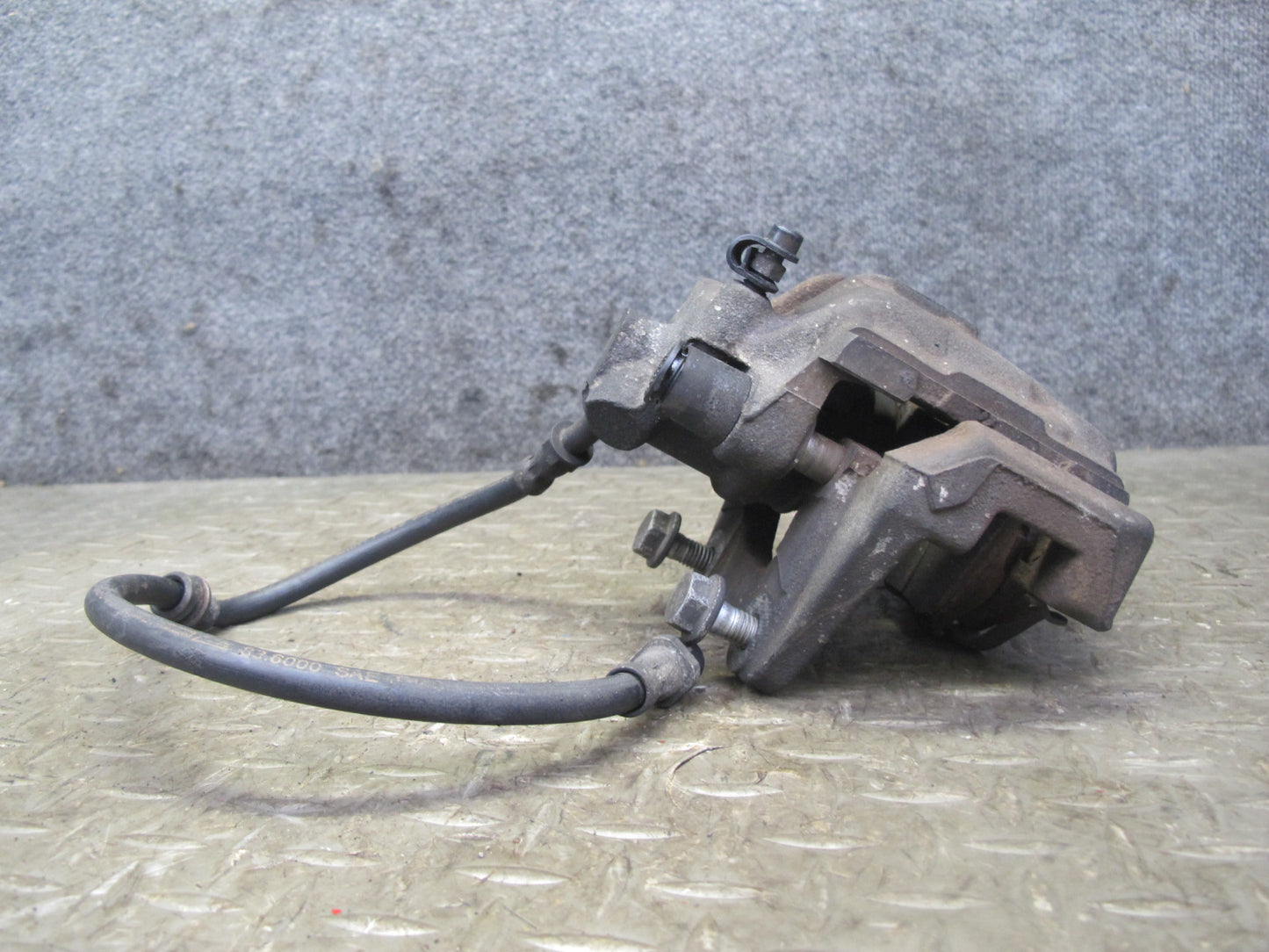 01-06 BMW E46 330i 330Ci RWD Set of 2 Rear Left & Right Brake Caliper OEM