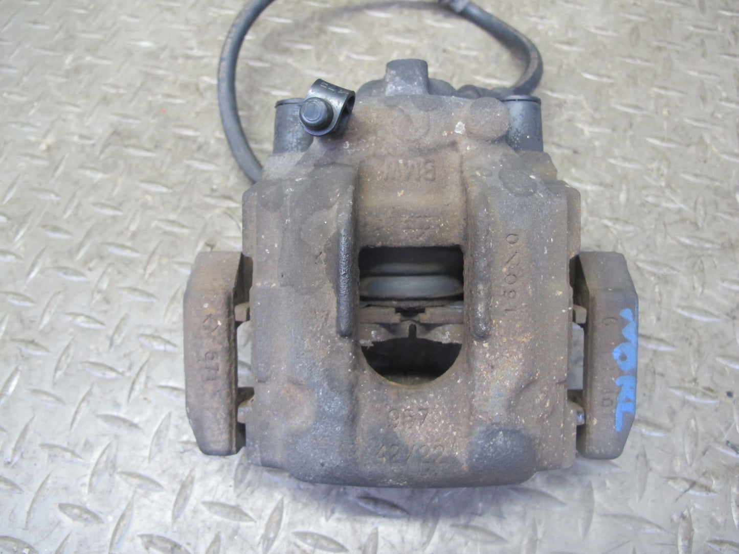 01-06 BMW E46 330i 330Ci RWD Set of 2 Rear Left & Right Brake Caliper OEM