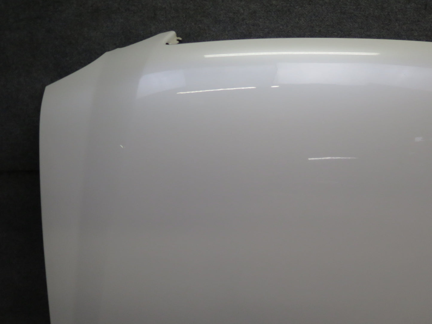 1998-2007 Lexus UZJ100L LX470 Front Hood Bonnet Shell Panel Crystal White