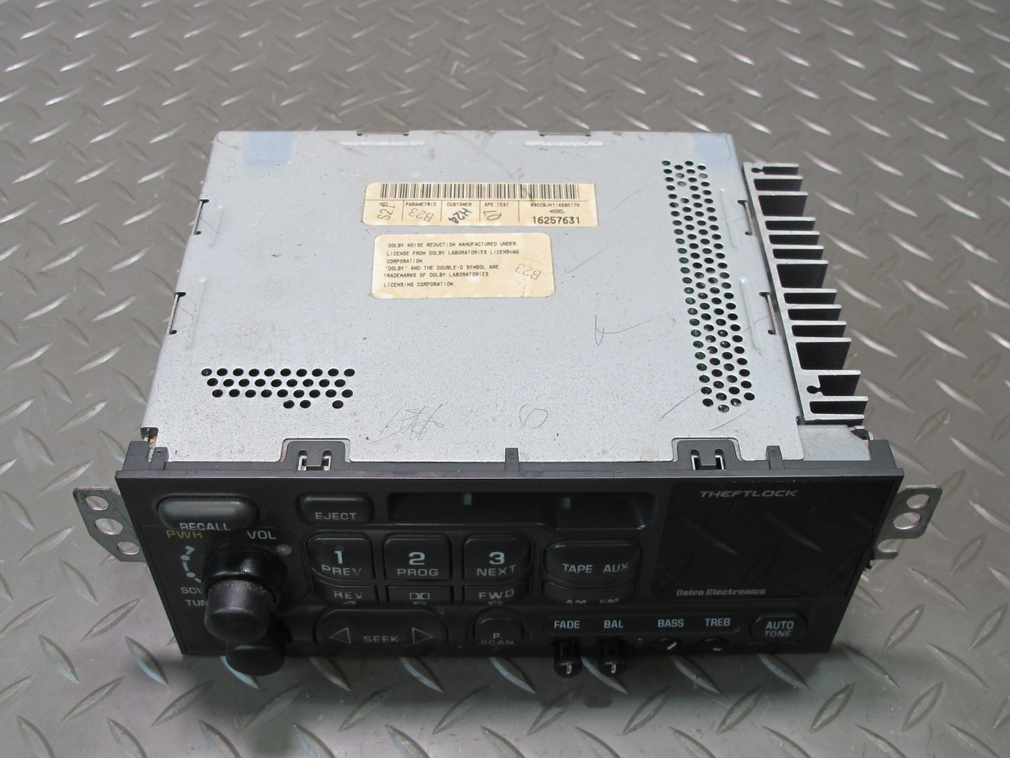 97-04 Chevrolet Corvette C5 Cassette Radio Player Receiver Head Unit OEM