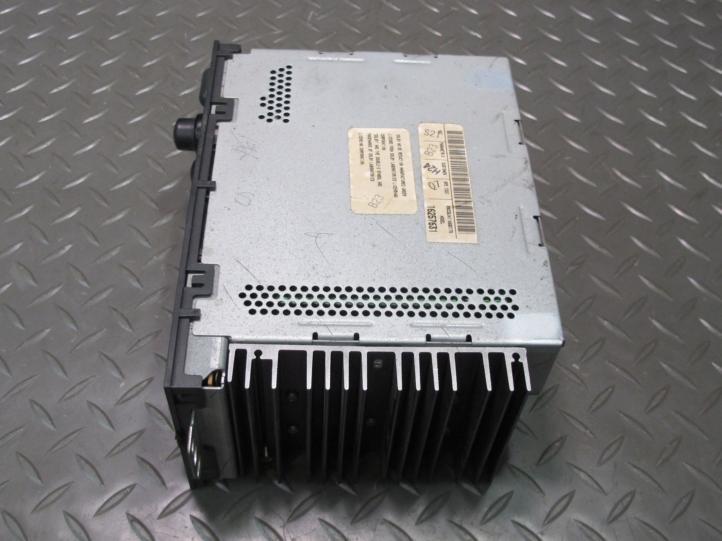 97-04 Chevrolet Corvette C5 Cassette Radio Player Receiver Head Unit OEM