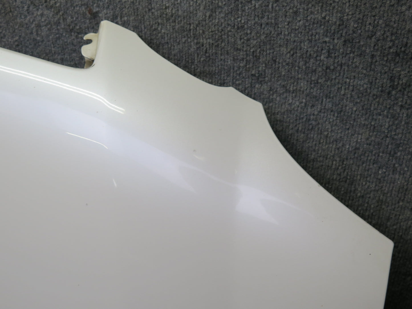 1998-2007 Lexus UZJ100L LX470 Front Hood Bonnet Shell Panel Crystal White