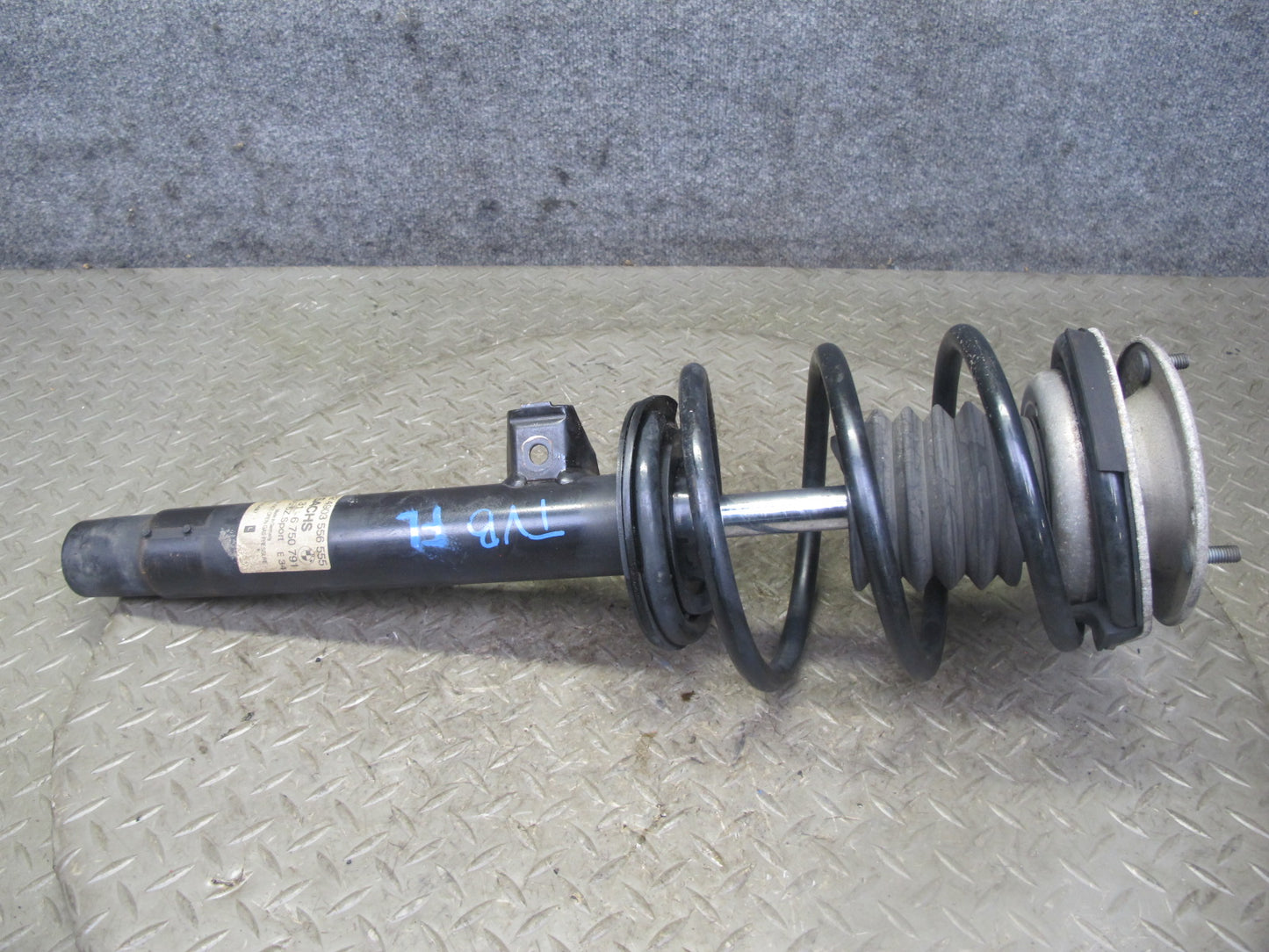 01-06 BMW E46 330Ci Coupe Convertible Set of 2 Front Strut Shock Absorber OEM