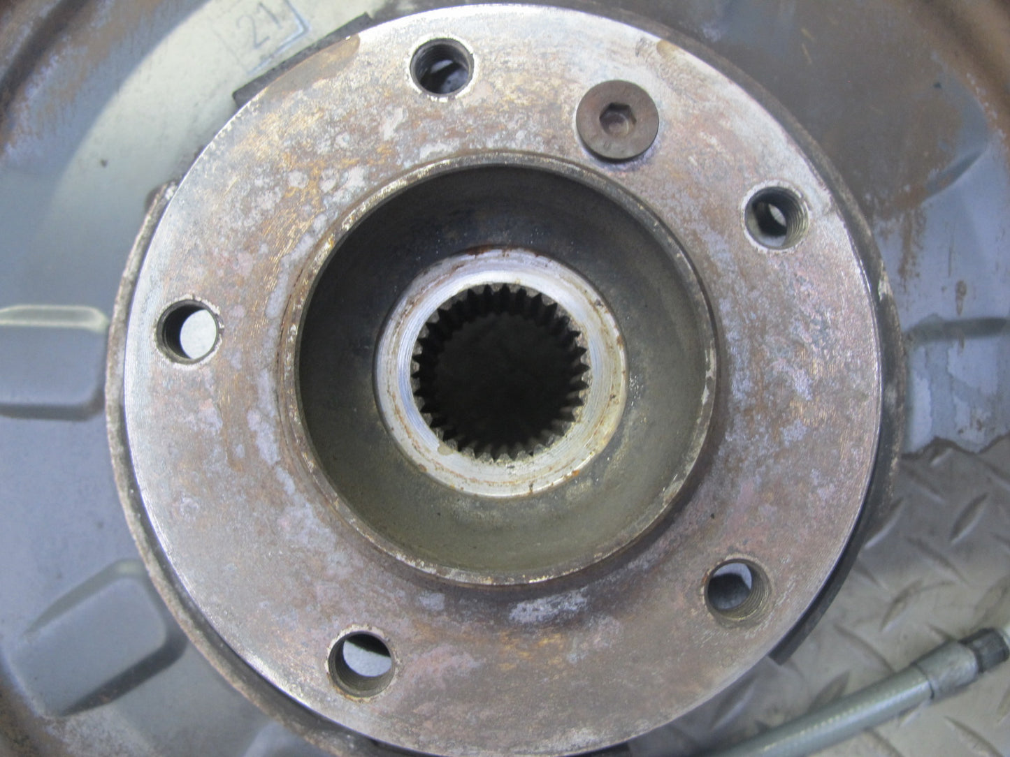 01-06 BMW E46 330ci RWD Rear Right Knuckle Wheel Hub Trailing Arm OEM