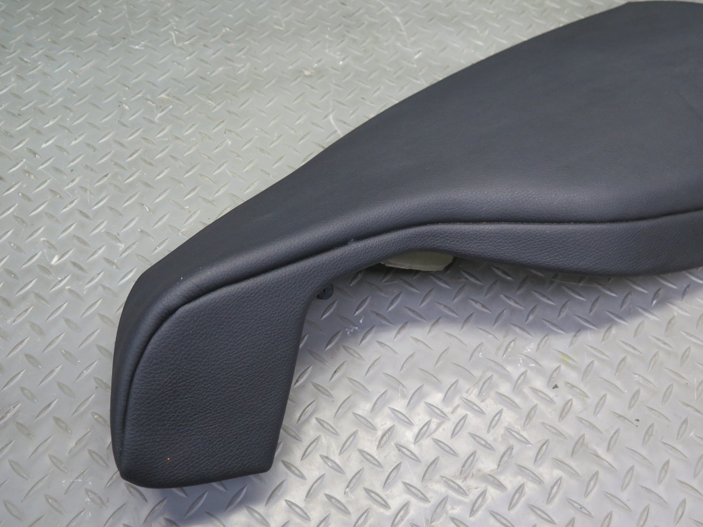 12-18 BMW F30 335i Rear Leather Seat Left & Right Lateral Trim Bolster Set OEM