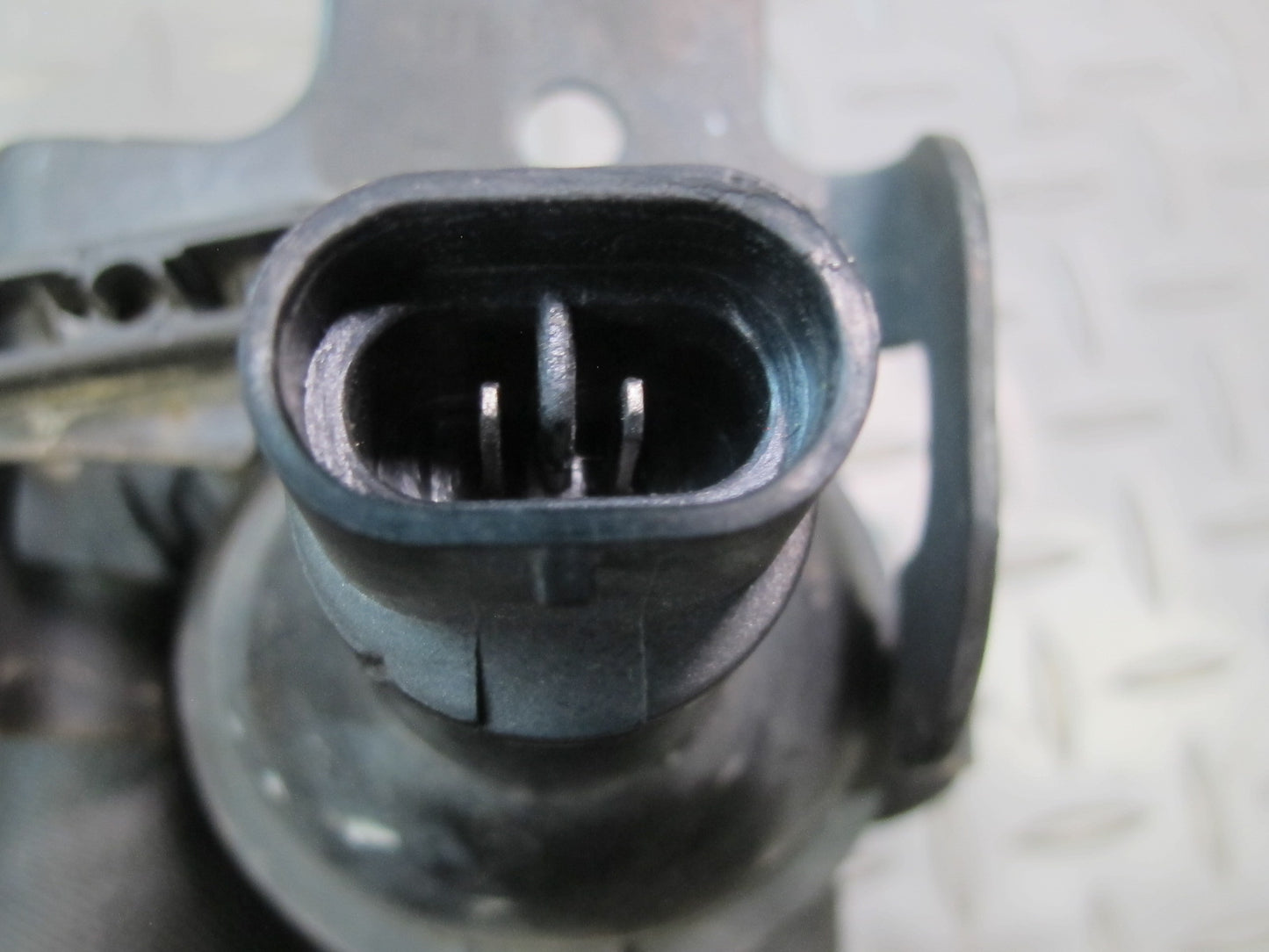 97-04 Chevrolet Corvette C5 Front Left Fog Light Lamp OEM