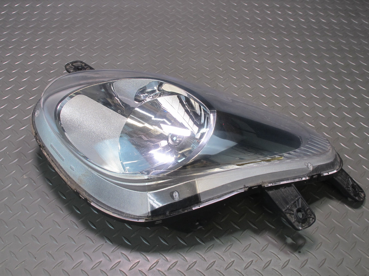 06-09 Pontiac Solstice Front Left Halogen Headlight Lamp 15885810 OEM