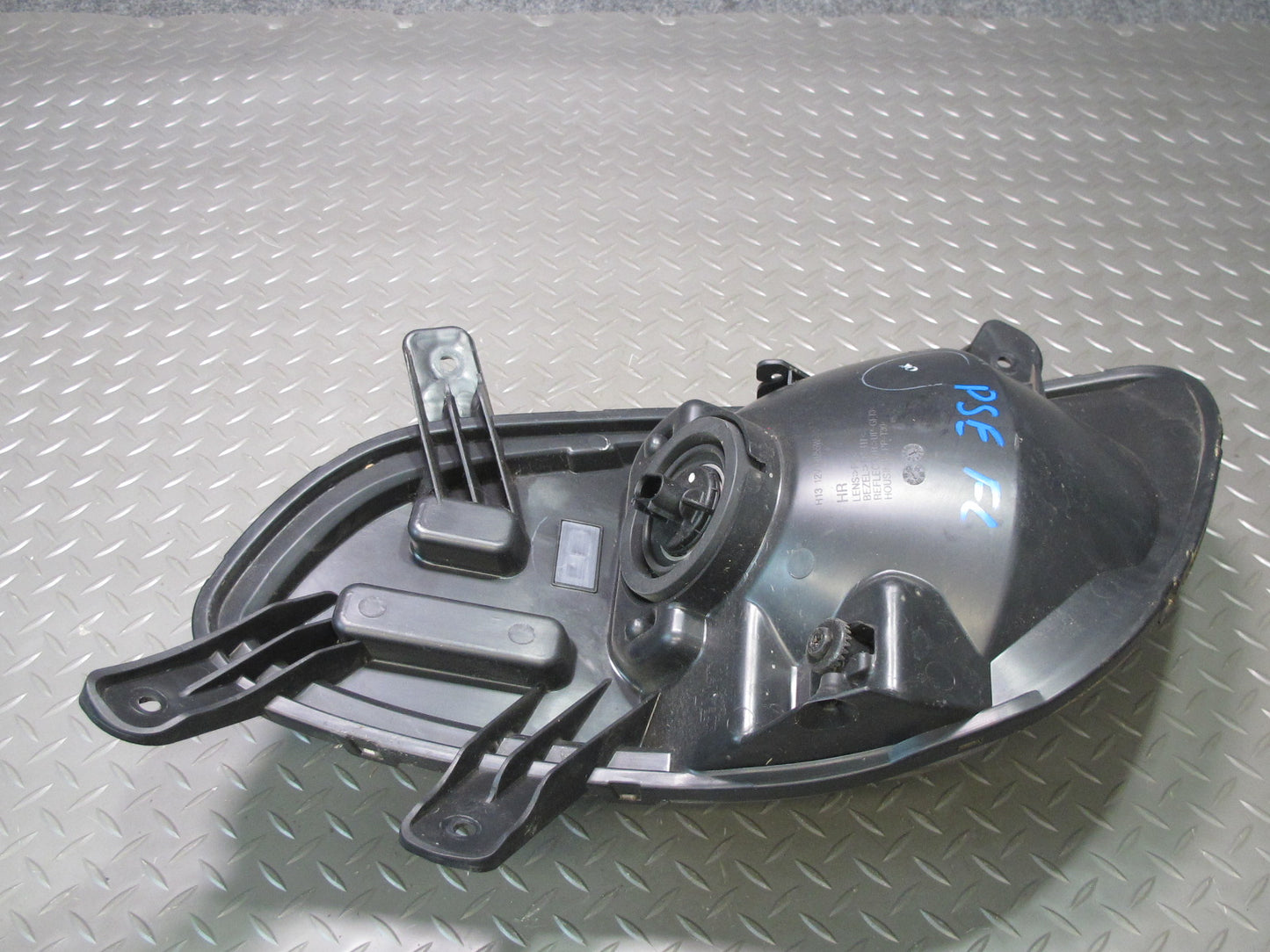 06-09 Pontiac Solstice Front Left Halogen Headlight Lamp 15885810 OEM