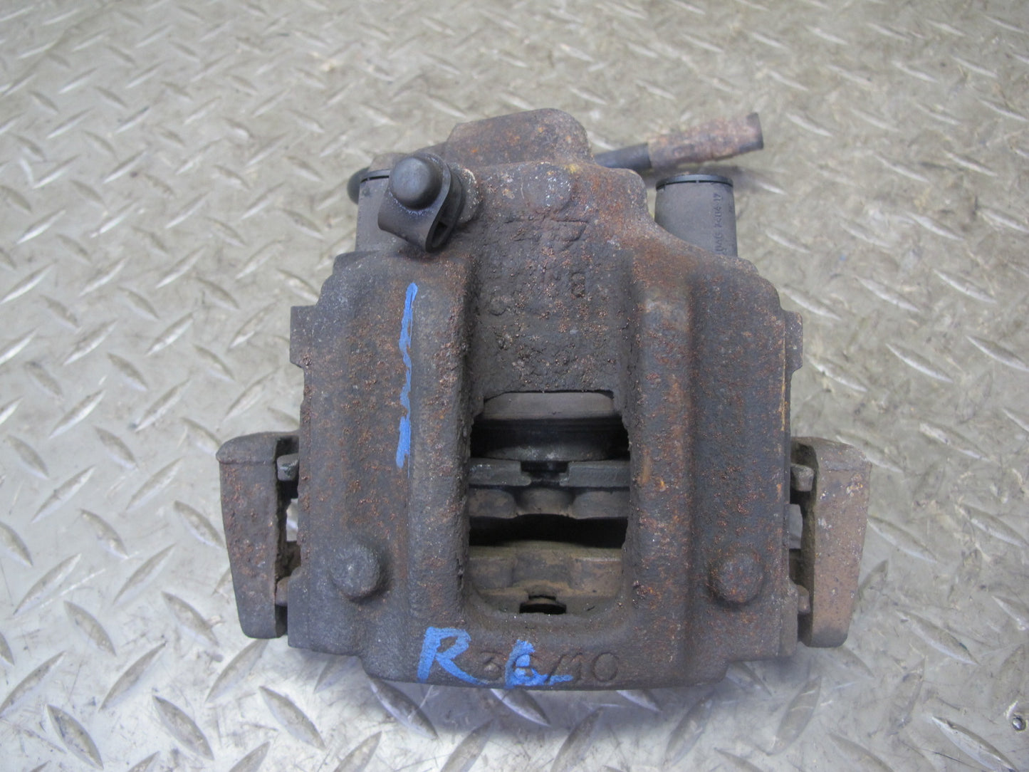 96-02 BMW E36/7 Z3 Set of 2 Rear Left & Right Brake Caliper OEM