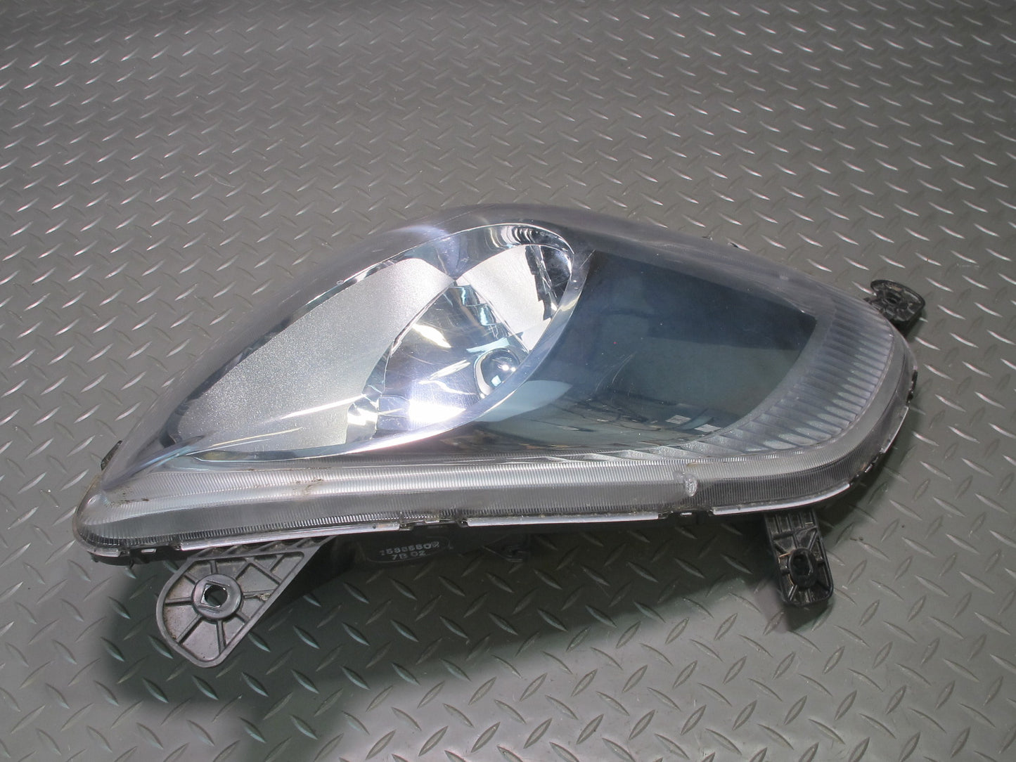 06-09 Pontiac Solstice Front Right Halogen Headlight Lamp 15885809 OEM