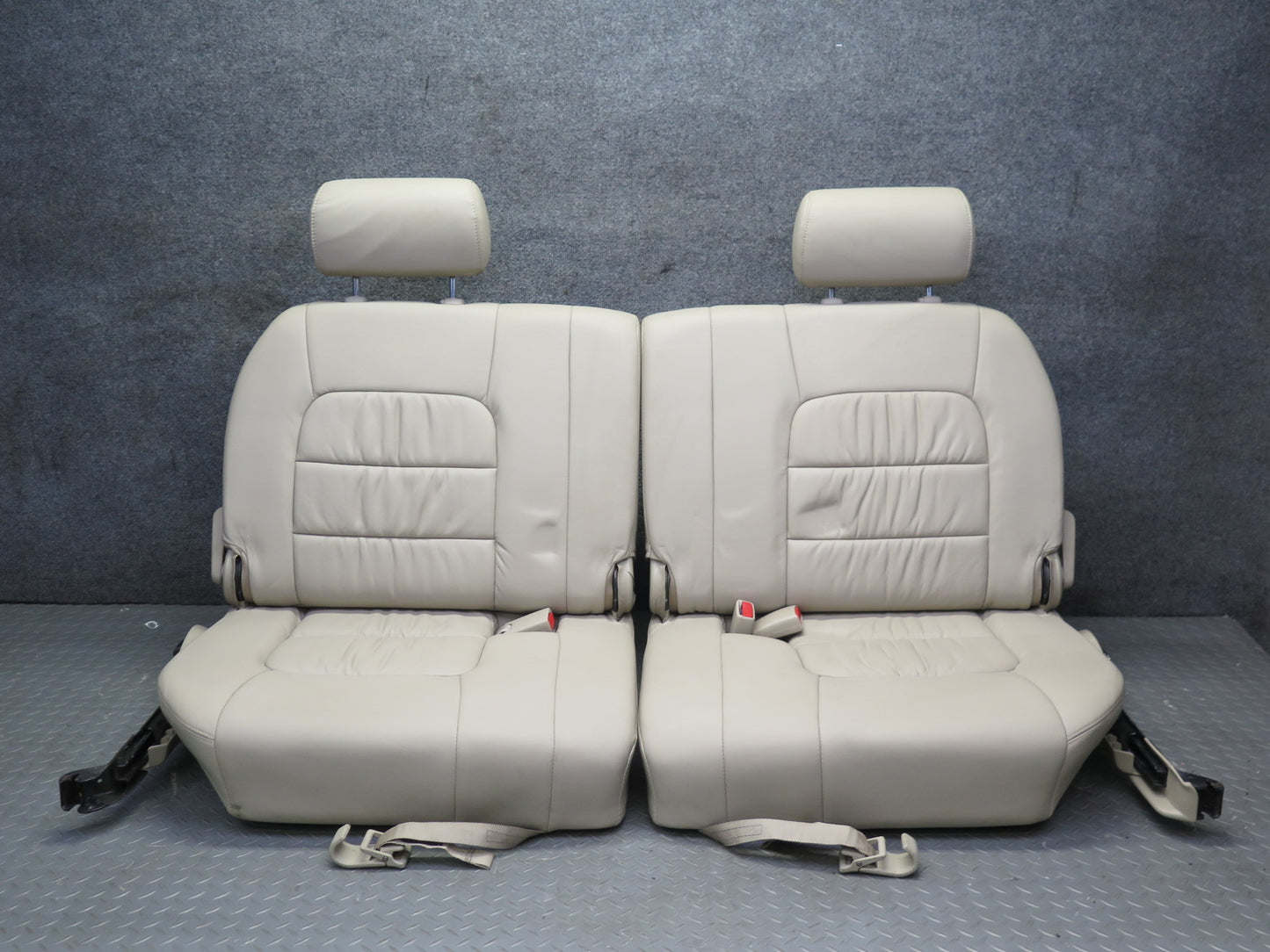 2006-2007 Lexus UZJ100L LX470 Rear Third 3RD ROW Left & Right Leather Seat Set