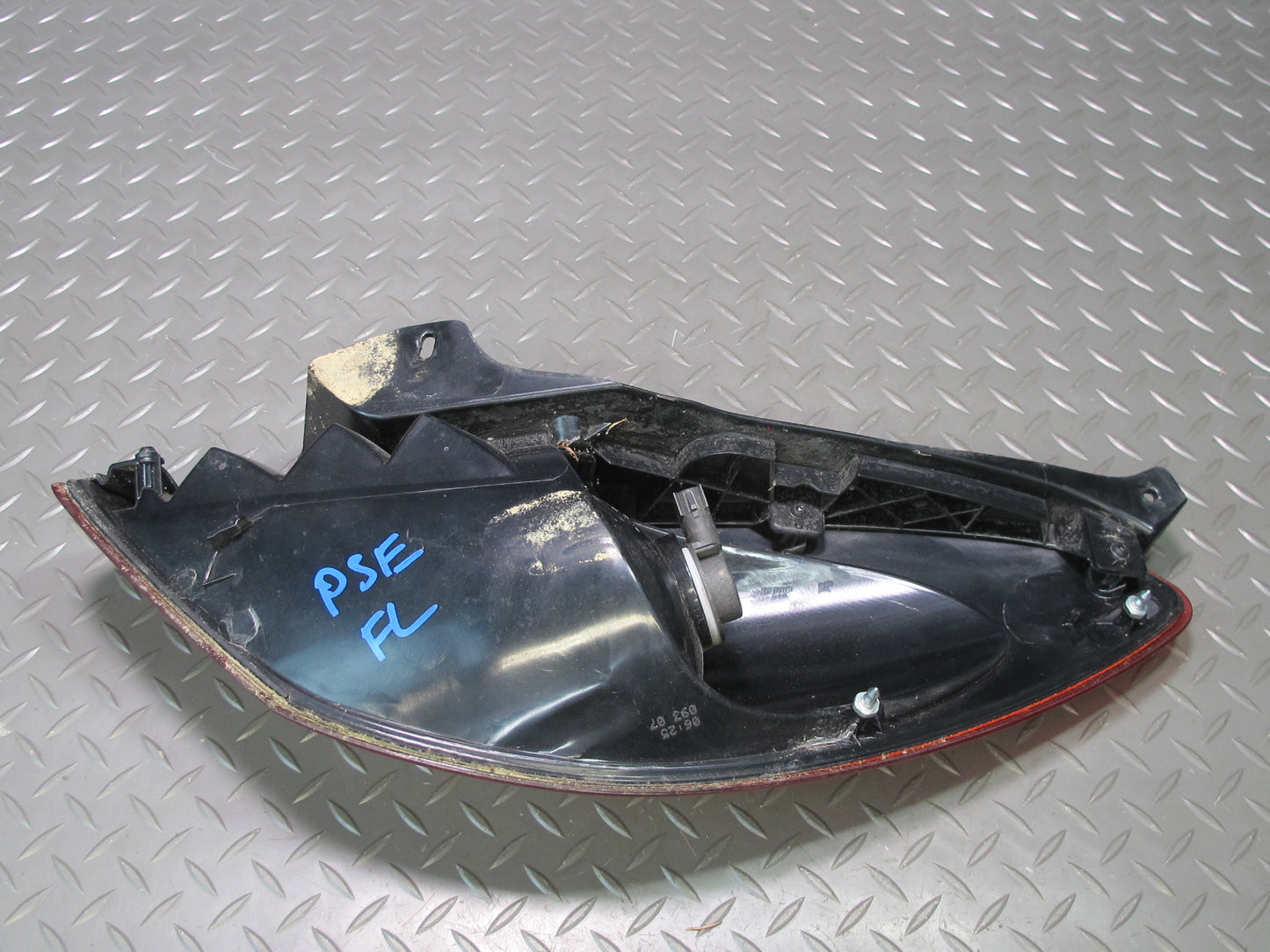 06-09 Pontiac Solstice Convertible Rear Left Tail Light Lamp OEM