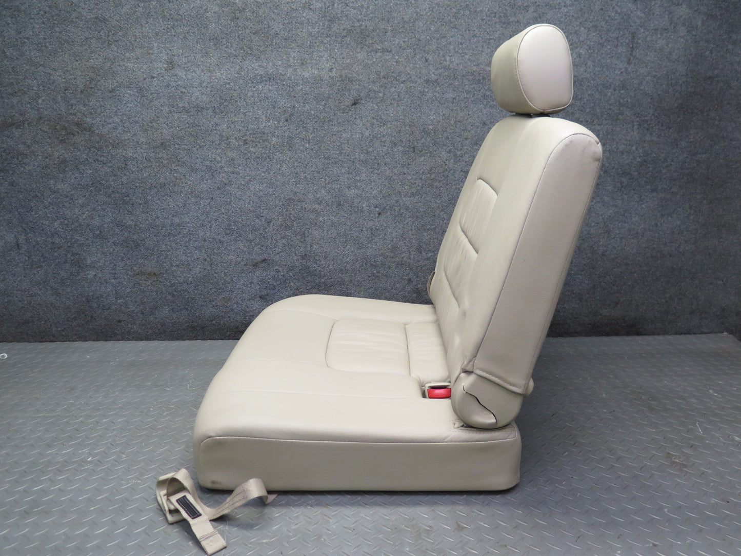 2006-2007 Lexus UZJ100L LX470 Rear Third 3RD ROW Left & Right Leather Seat Set