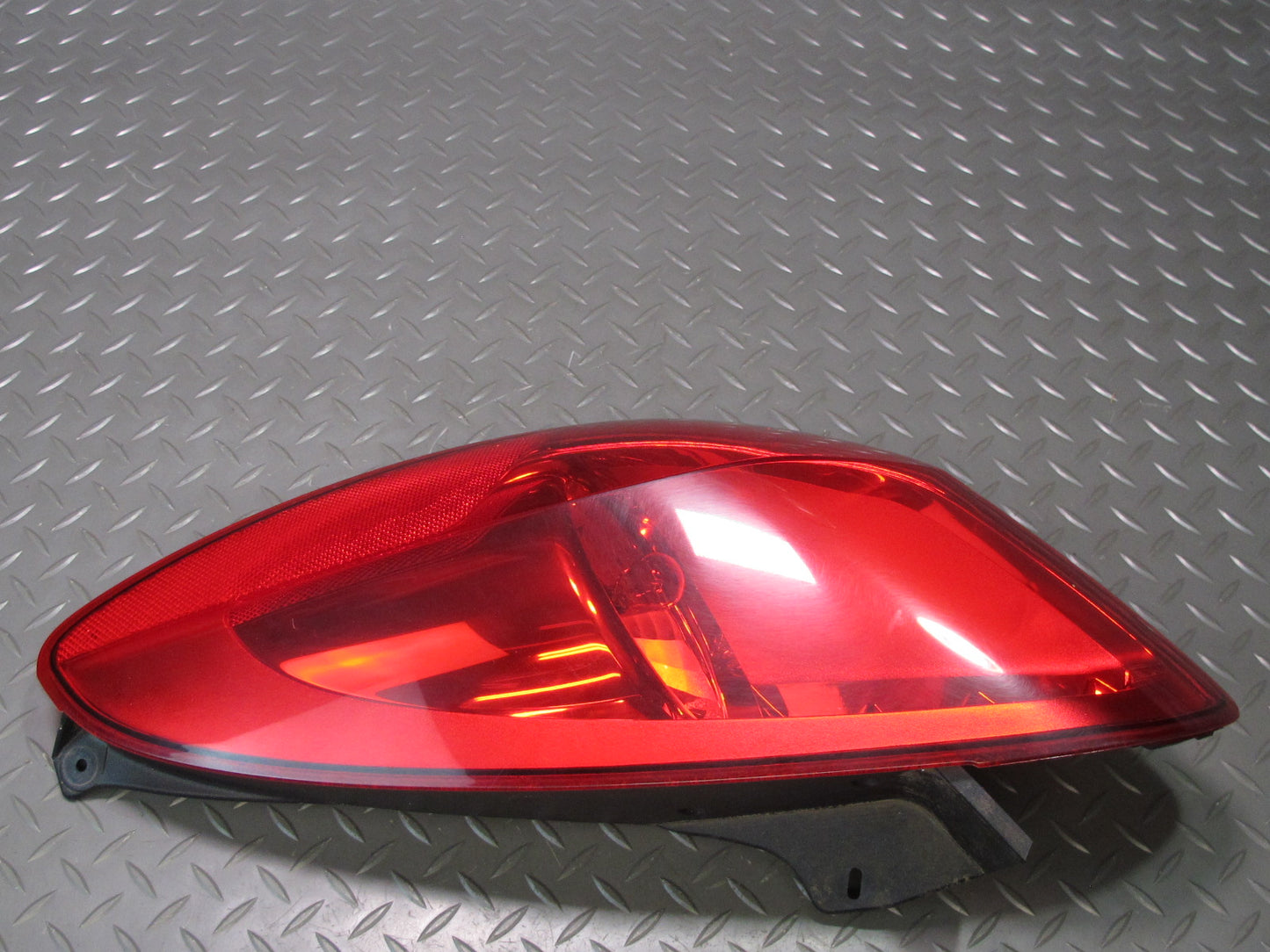 06-09 Pontiac Solstice Convertible Rear Right Tail Light Lamp OEM