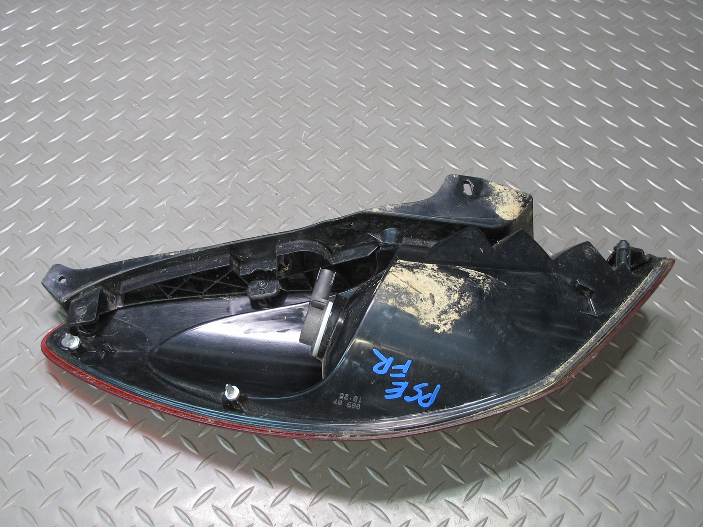 06-09 Pontiac Solstice Convertible Rear Right Tail Light Lamp OEM