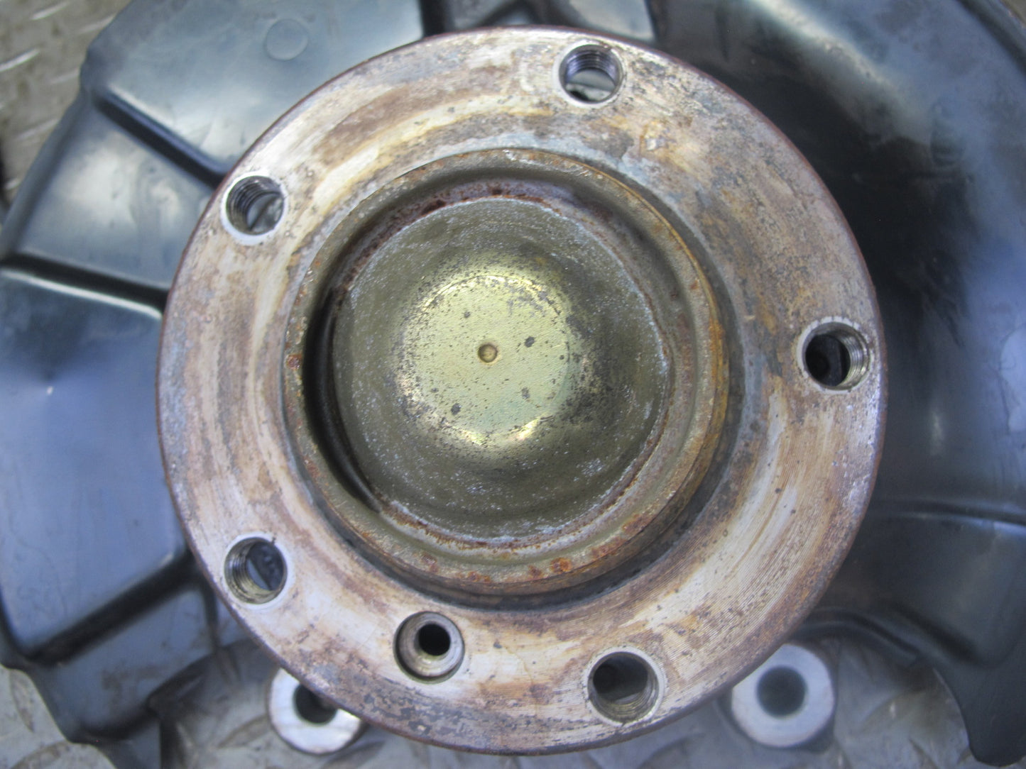 96-02 BMW E36/7 Z3 1.9L 2.5L 2.8L Front Left Spindle Knuckle Wheel Hub OEM