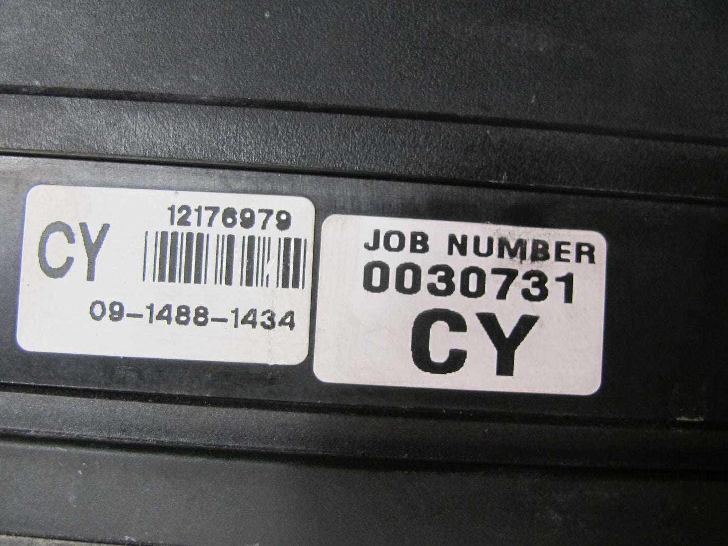 97-98 Chevrolet Corvette C5 Engine Bay Fuse Relay Box Module 12176979 OEM