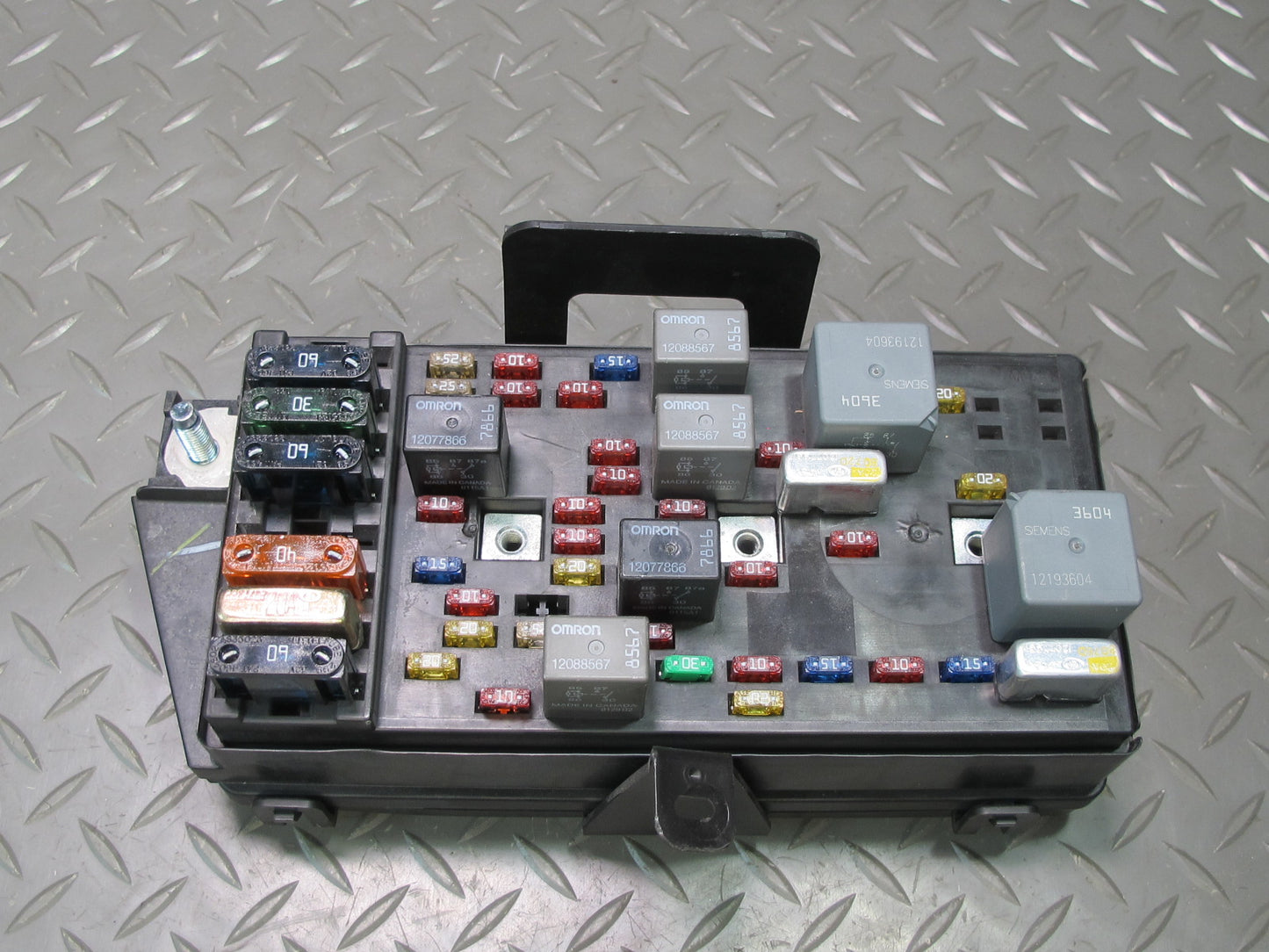 1998 Chevrolet Corvette C5 Coupe Interior Cabin Fuse Relay Box 12193837 OEM