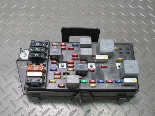 1998 Chevrolet Corvette C5 Coupe Interior Cabin Fuse Relay Box 12193837 OEM