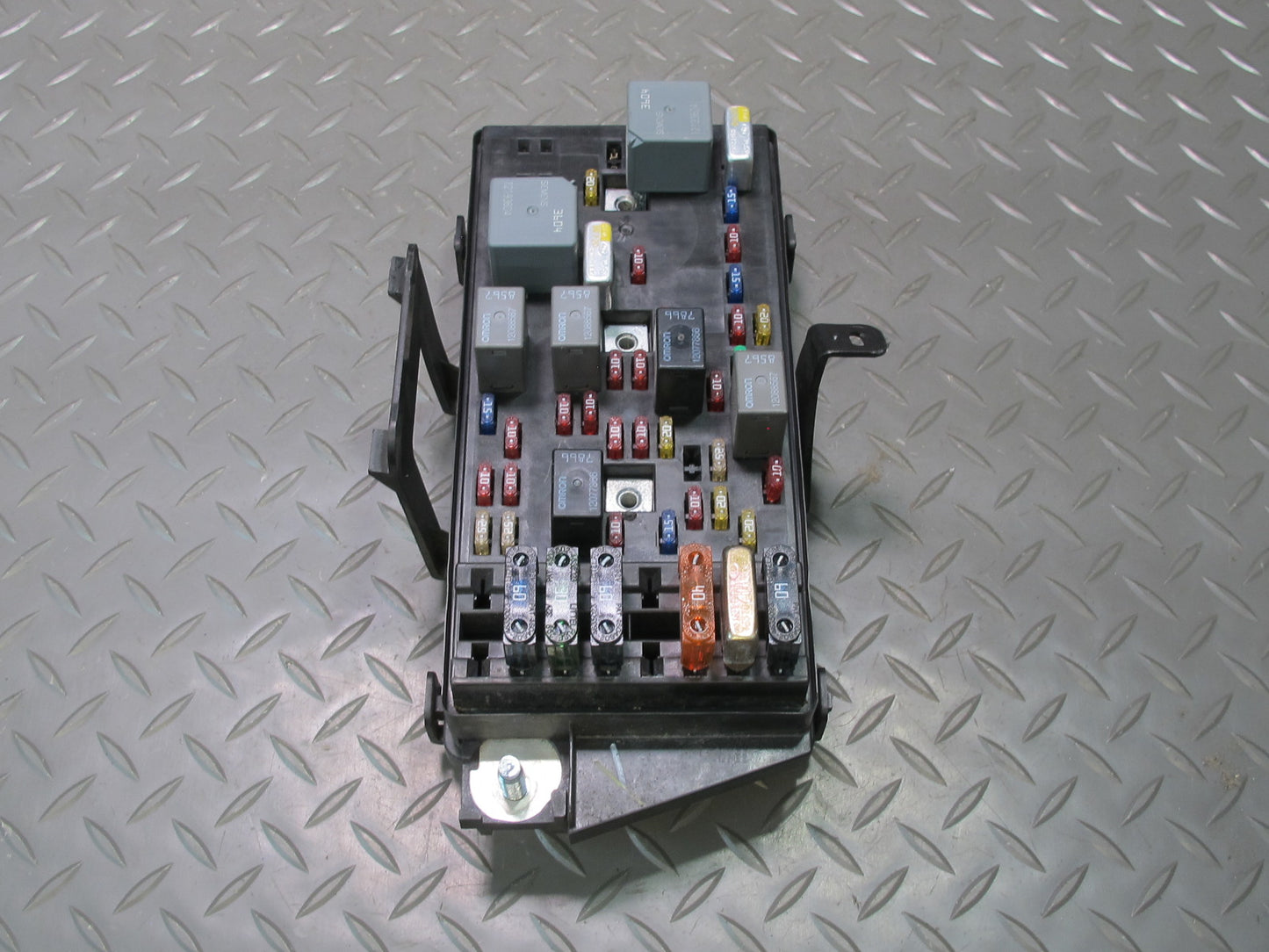 1998 Chevrolet Corvette C5 Coupe Interior Cabin Fuse Relay Box 12193837 OEM