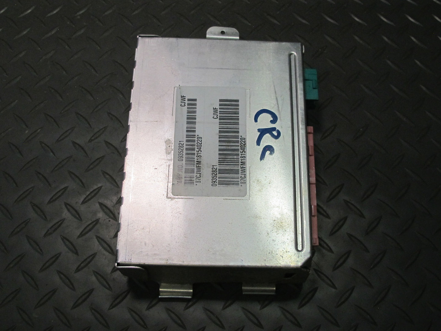 1998 Chevrolet Corvette C5 Body Control Module Unit BCM BCU 09352821 OEM