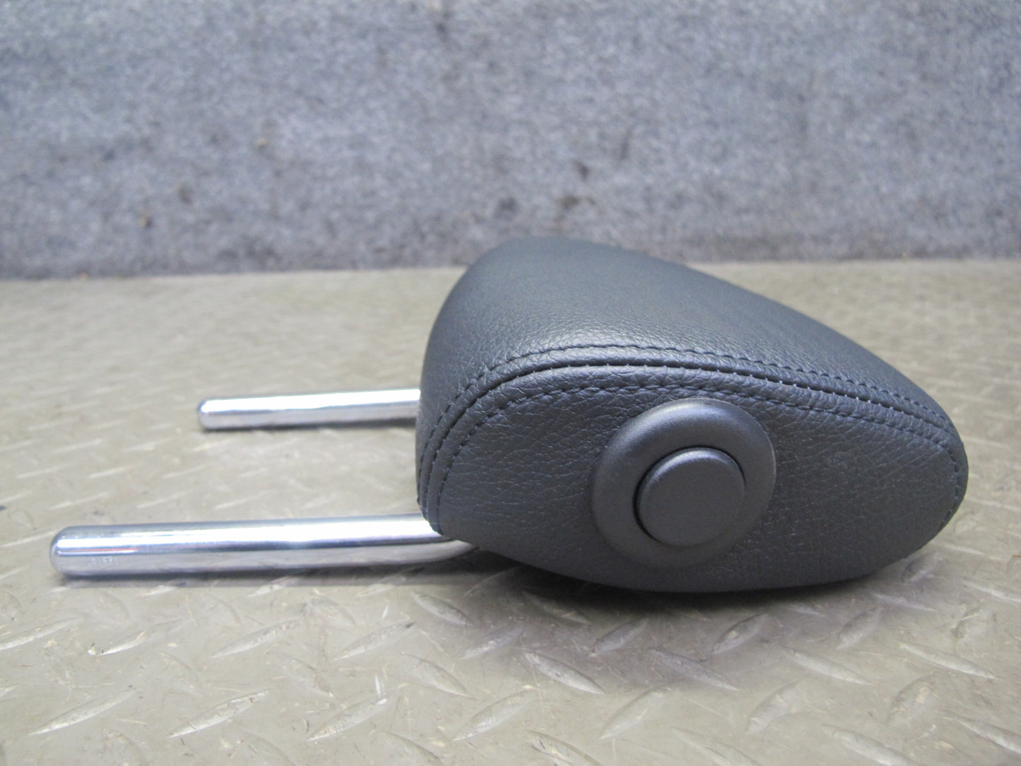 12-18 BMW F30 335i Rear Right Center Left Seat Headrest Set Leather Black OEM