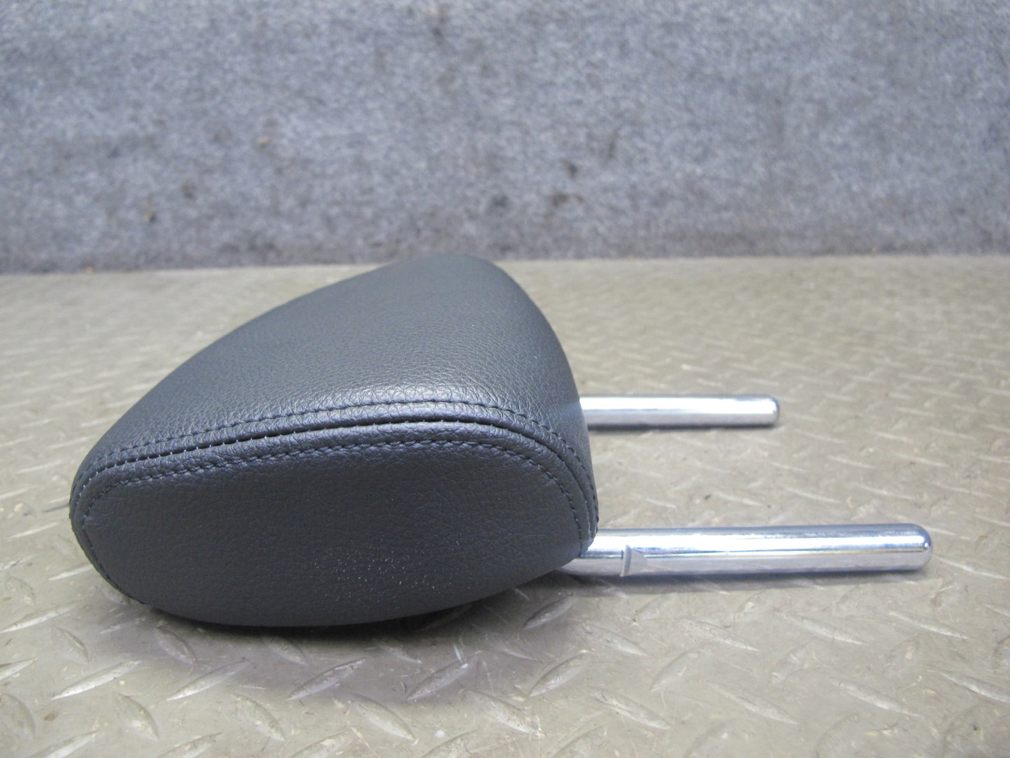 12-18 BMW F30 335i Rear Right Center Left Seat Headrest Set Leather Black OEM