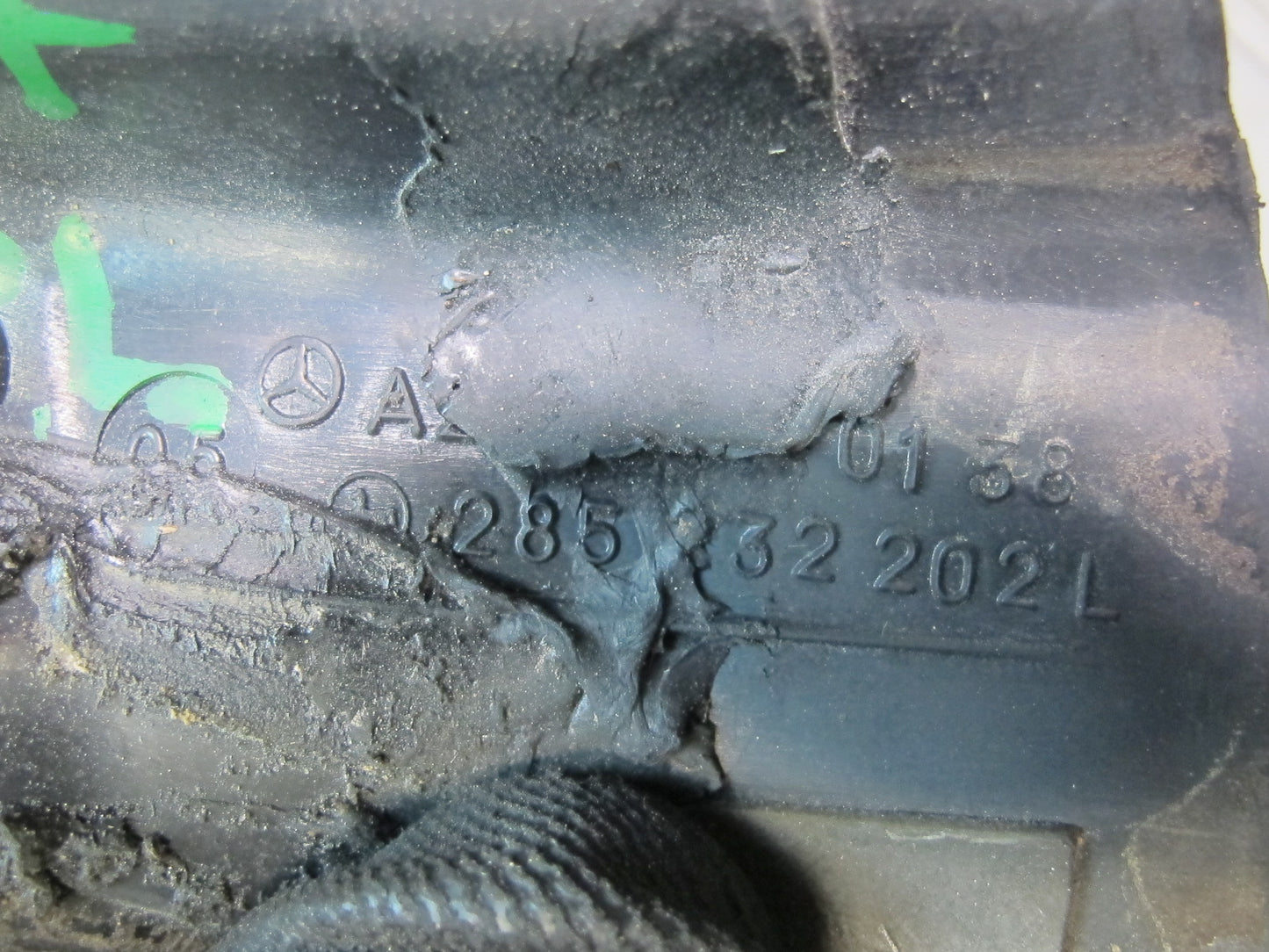 03-12 Mercedes R230 Rear Right & Left Quarter Window & C Pillar Seal Gasket OEM