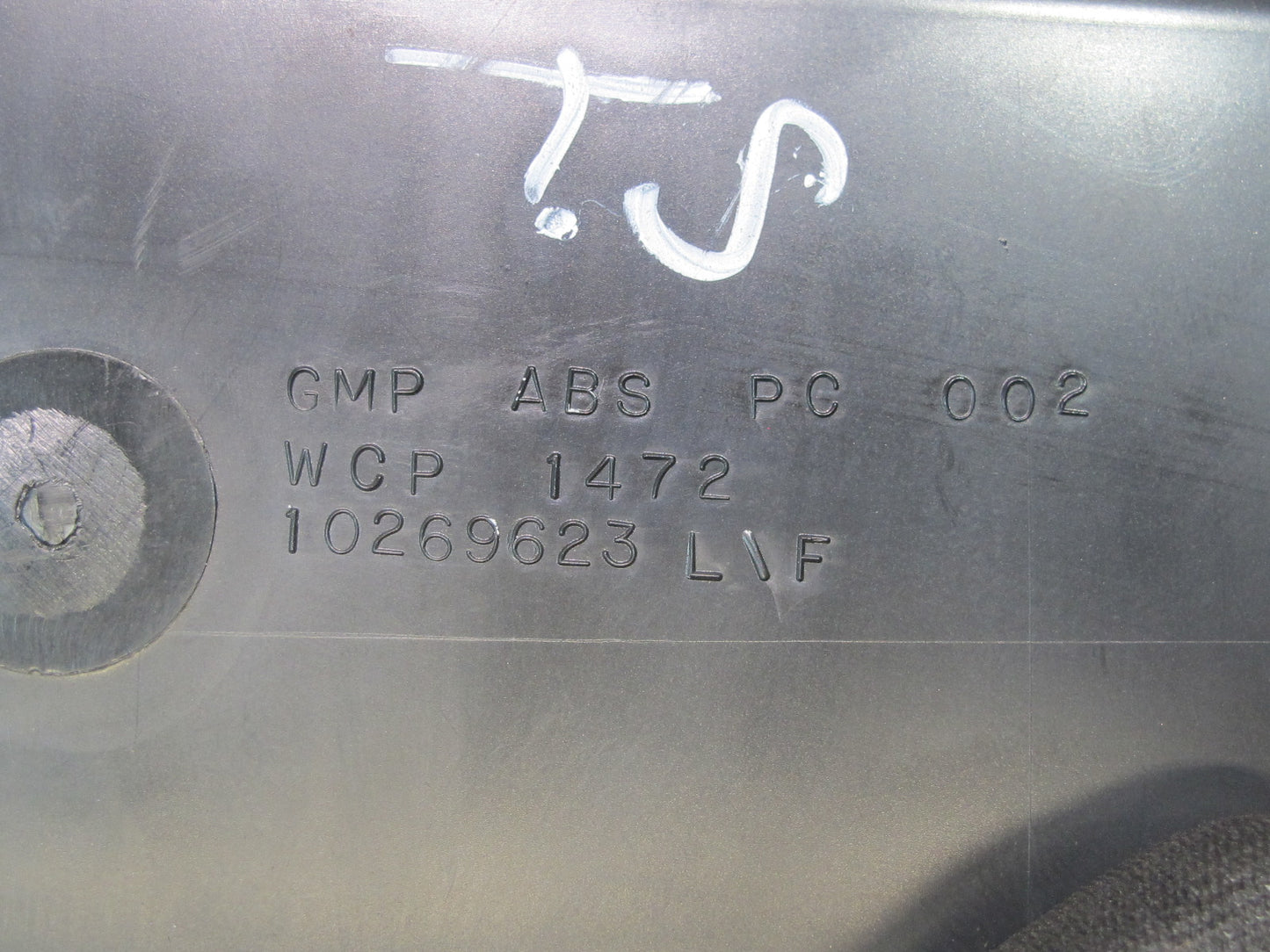 97-04 Chevrolet Corvette C5 Dash Glove Box Compartment Storage Black OEM