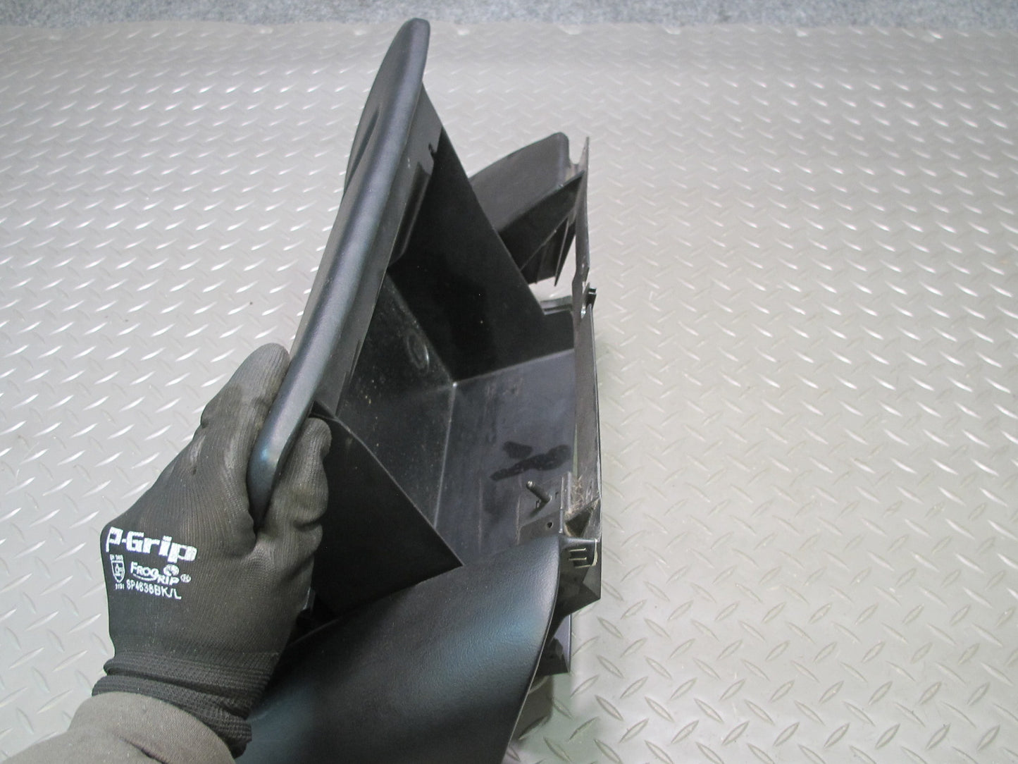 97-04 Chevrolet Corvette C5 Dash Glove Box Compartment Storage Black OEM