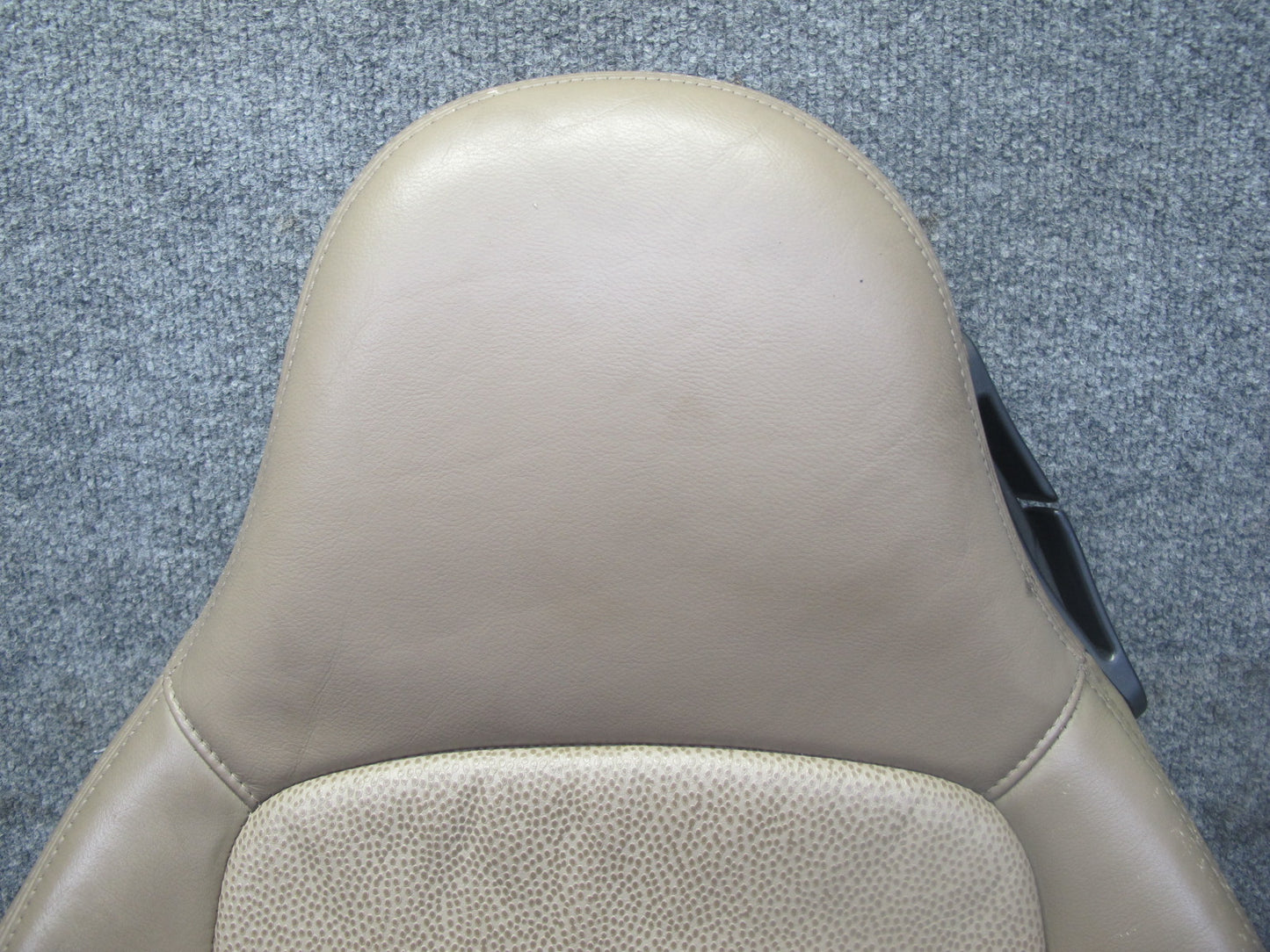 96-98 BMW E36/7 Z3 Roadster Front Left Seat Upper Leather Cushion Beige OEM